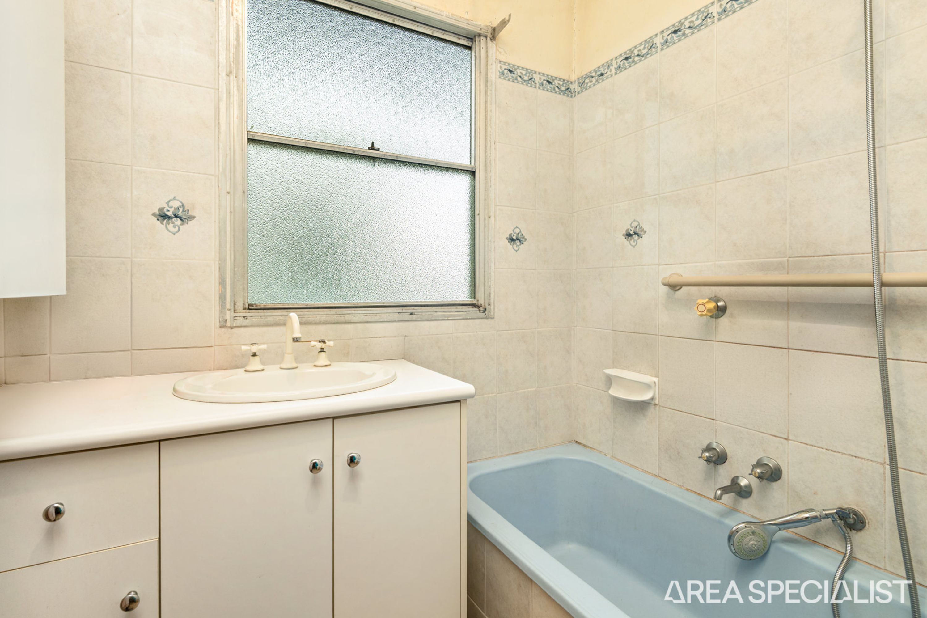 46 Michigan Avenue, Corio, VIC 3214, Corio - Thumbnail 4