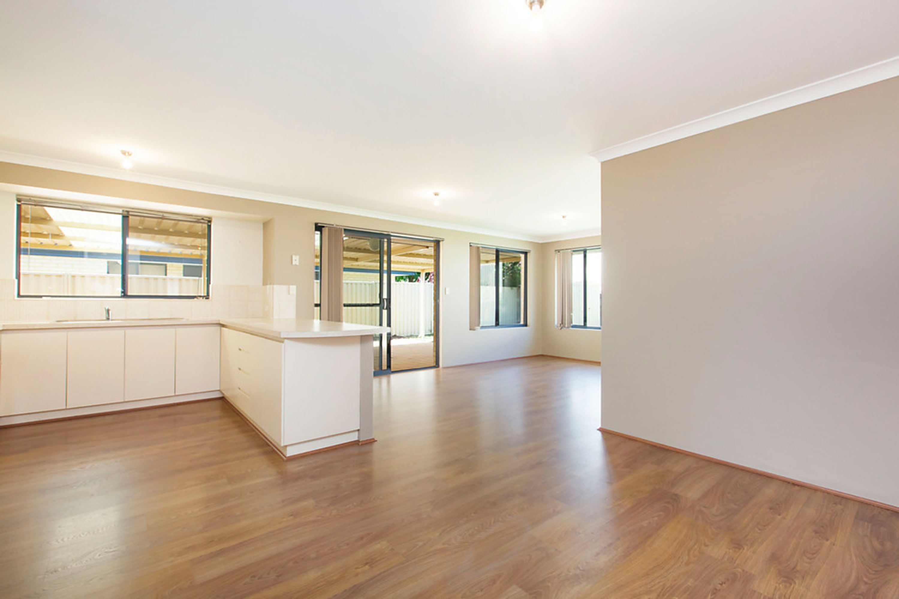 6 Mulwarrie Circle, Wanneroo - Thumbnail 8