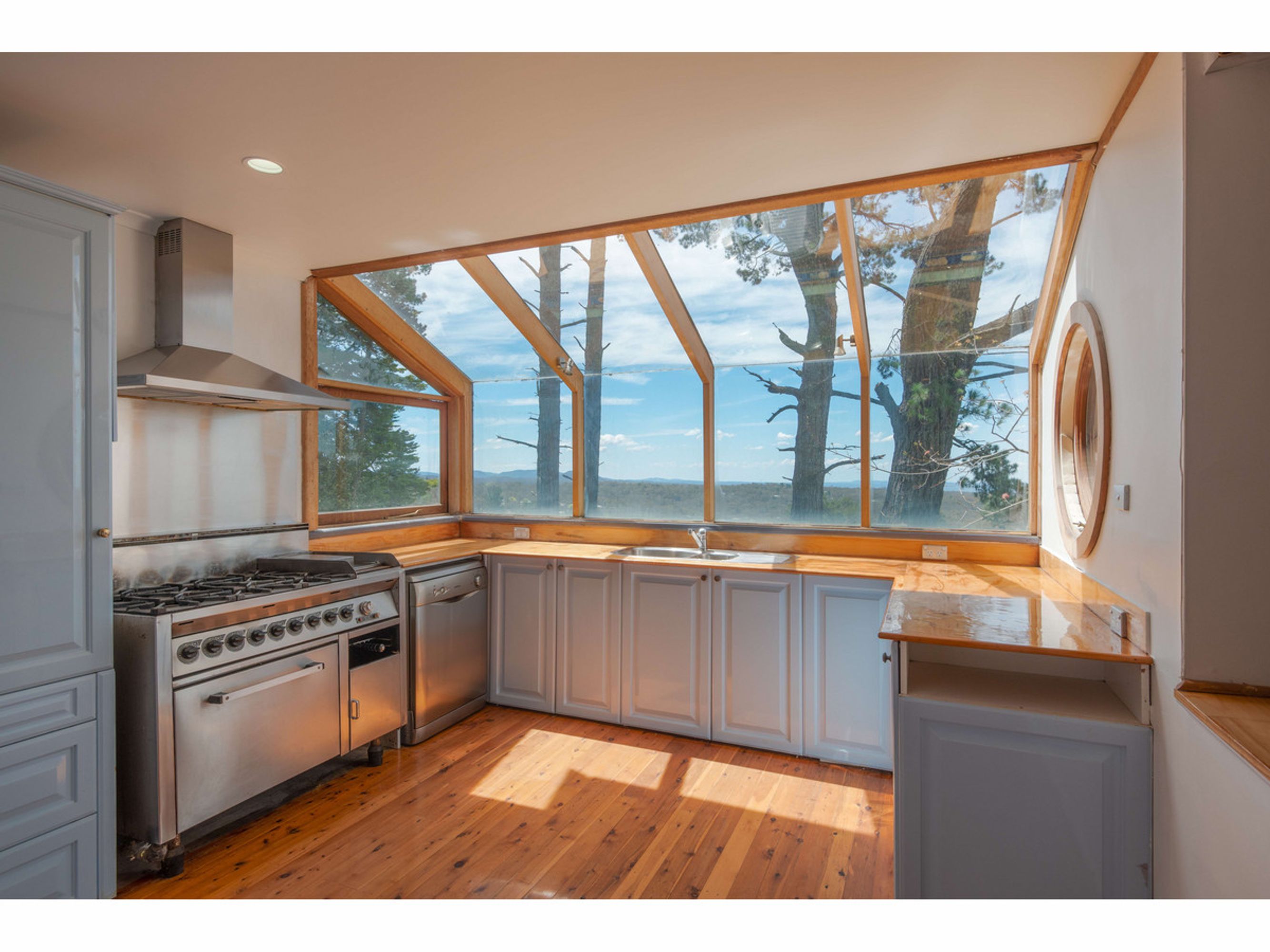 122 Great Western Highway, Wentworth Falls - Thumbnail 4