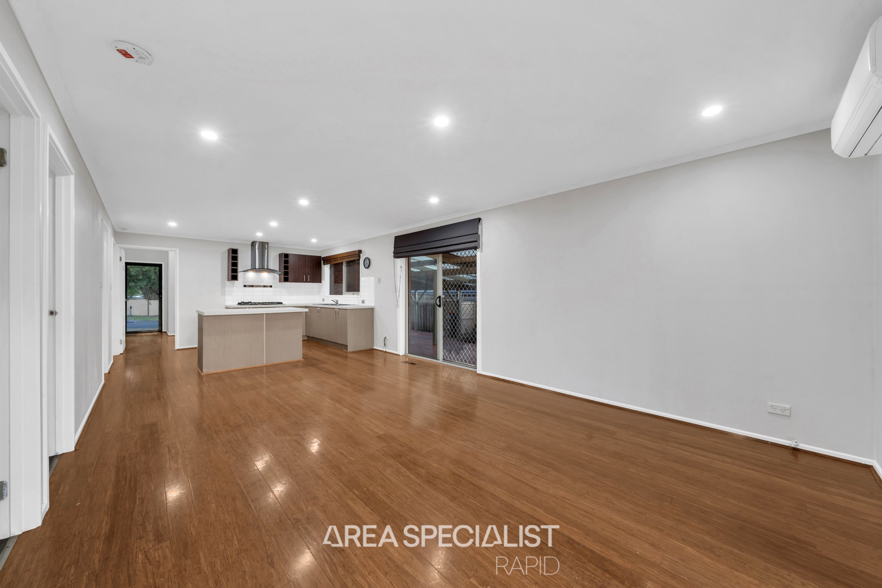 8 Ashford Close, Hampton Park, Hampton Park - Thumbnail 4