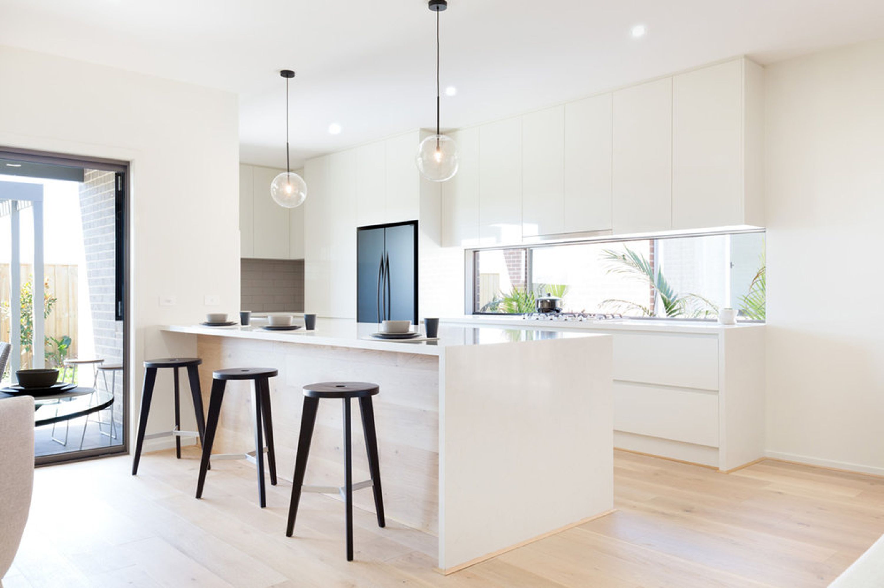 65 Evica Road, Clyde North - Thumbnail 2