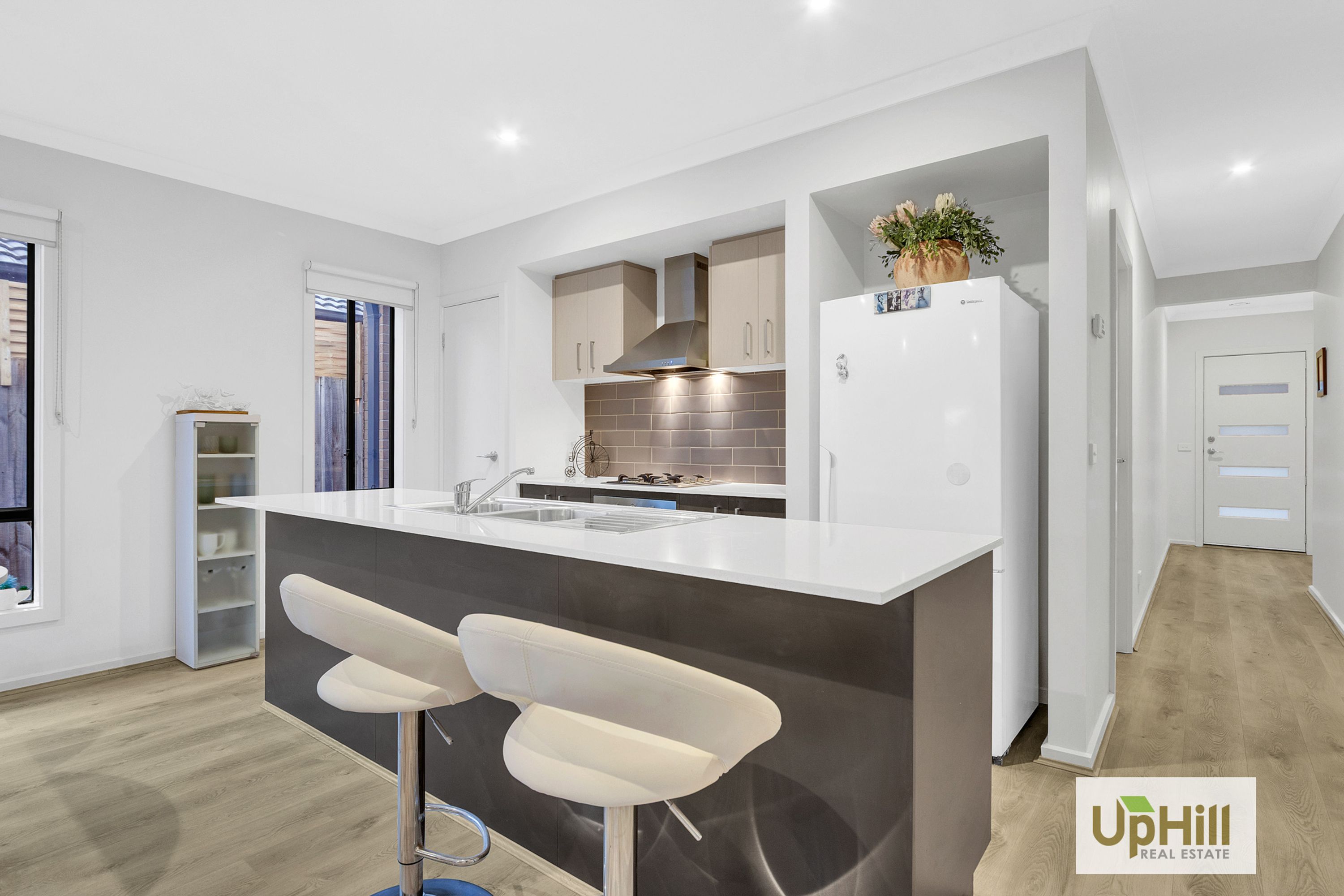 49 Elmtree Crescent, Clyde North - Thumbnail 5