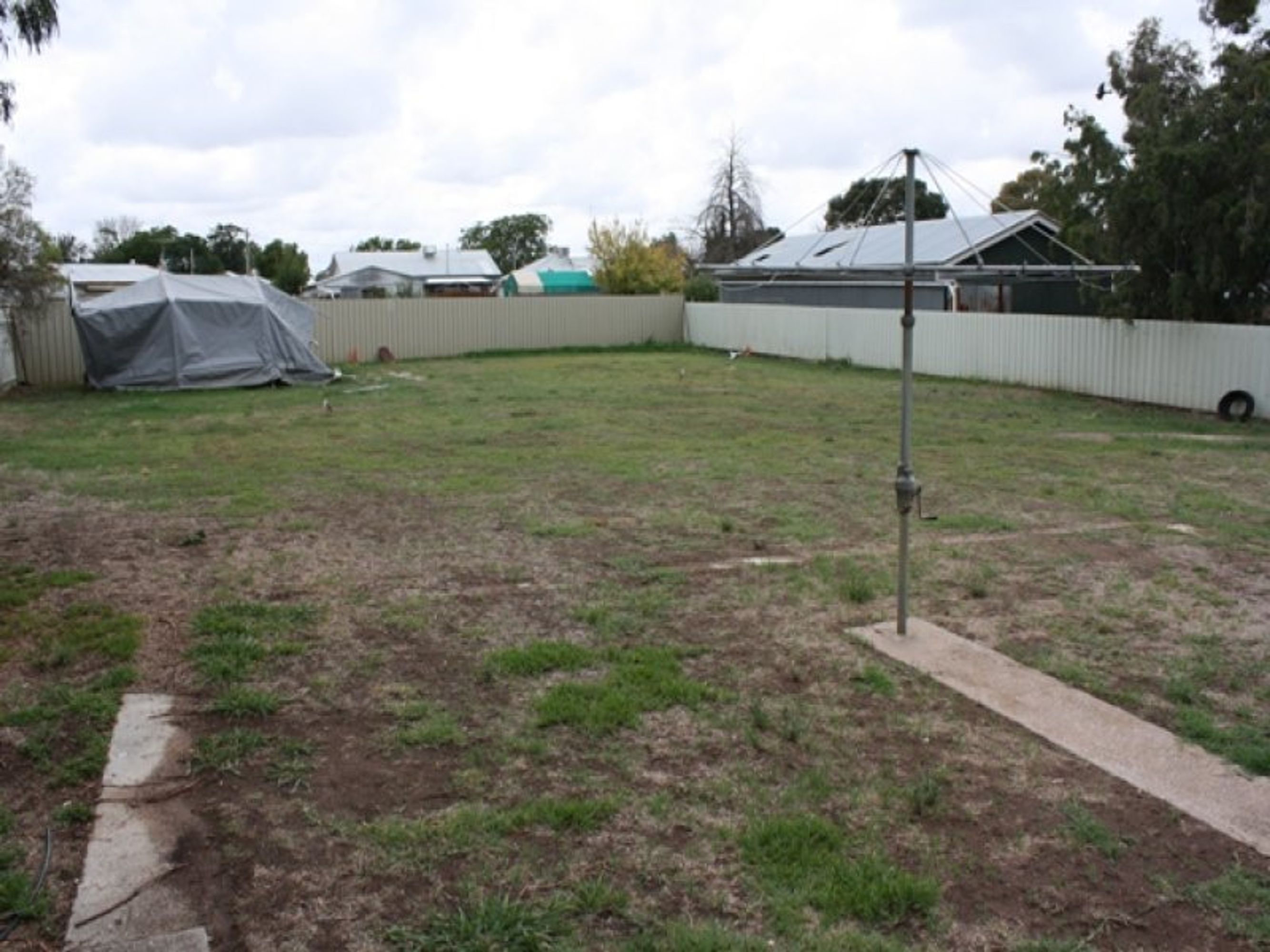 10 Tydeman Street, Horsham VIC 3400, Horsham - Thumbnail 2