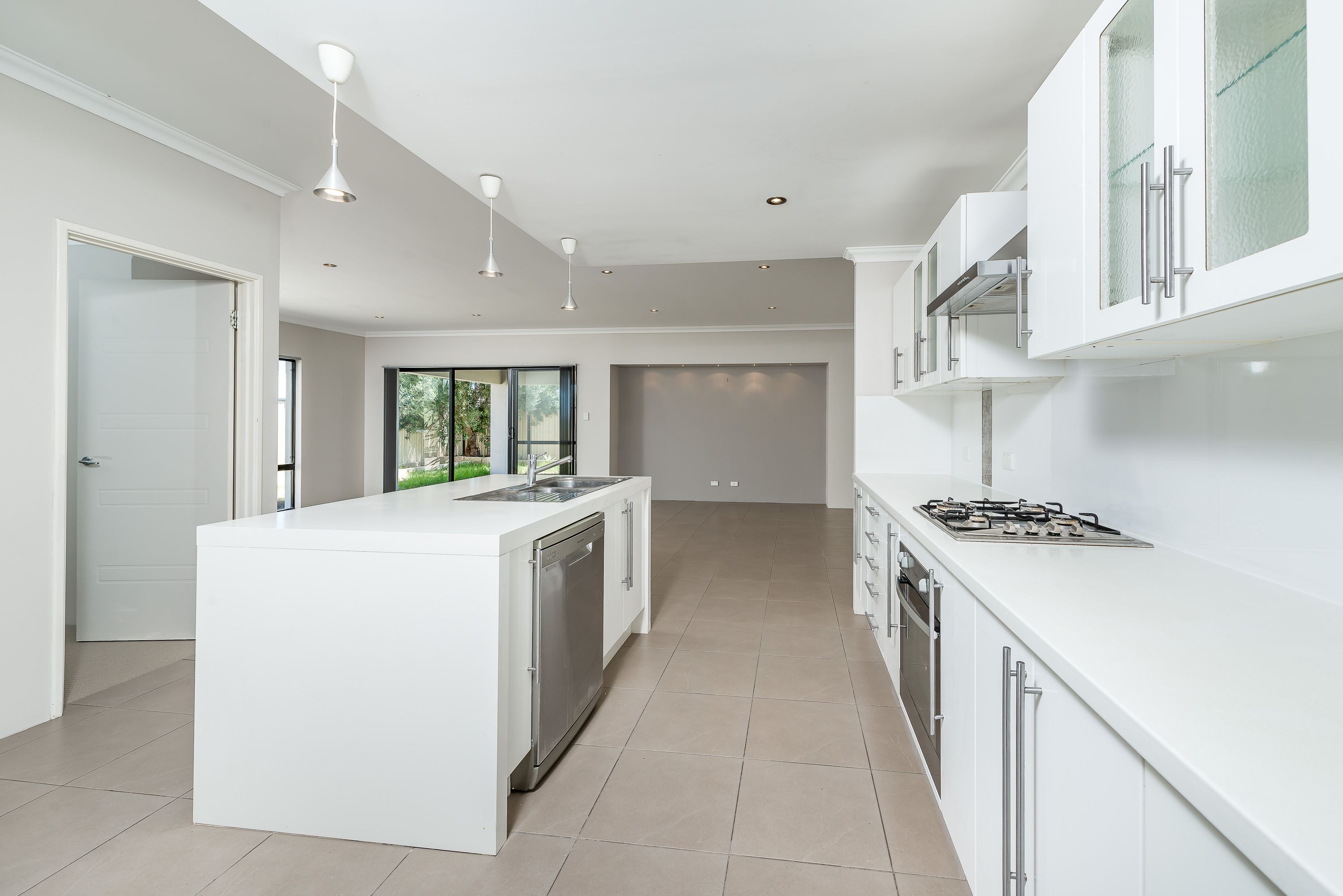 98 Liberty Drive, Clarkson - Thumbnail 7