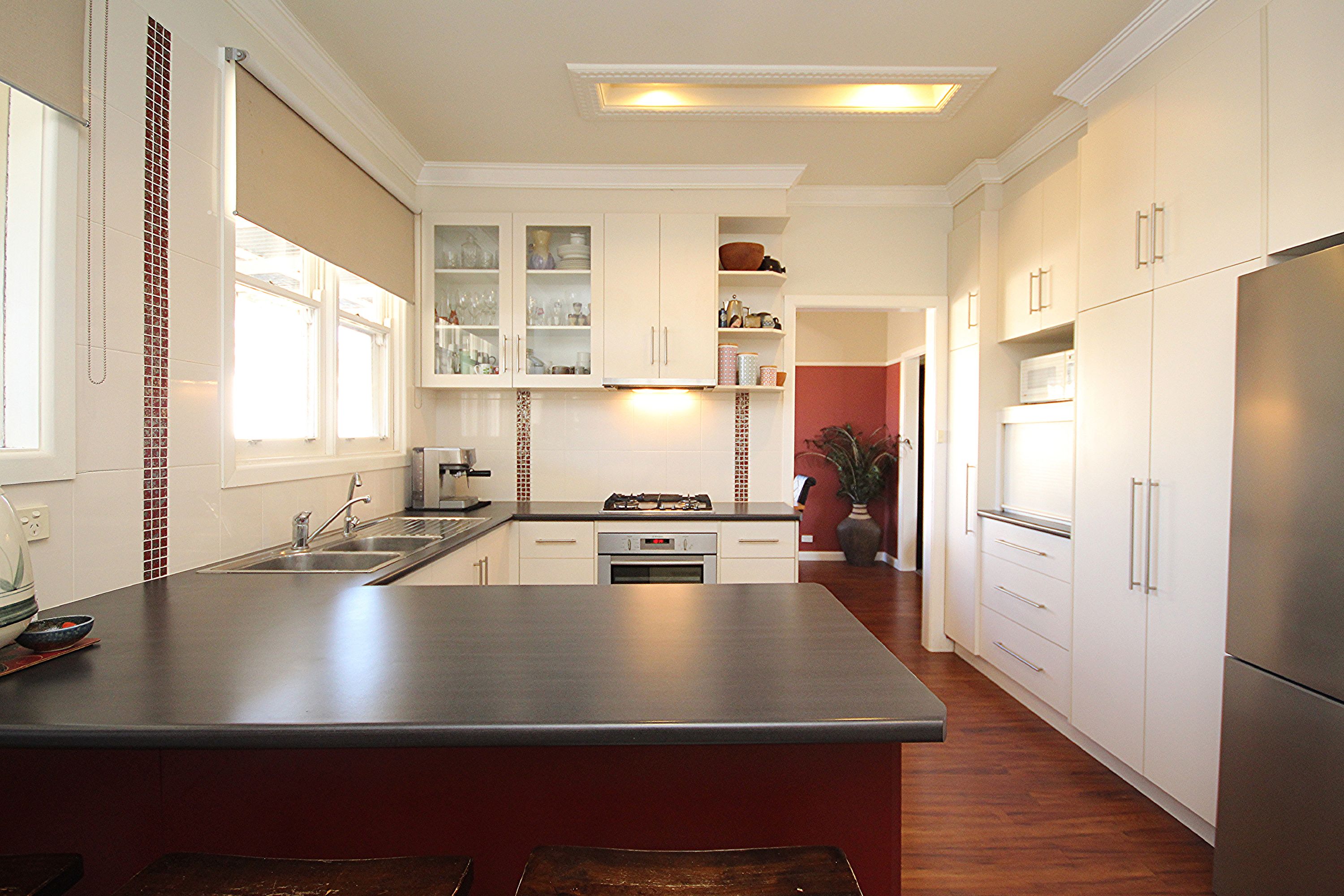 21 Federation Avenue, Horsham VIC 3400, Horsham - Thumbnail 2