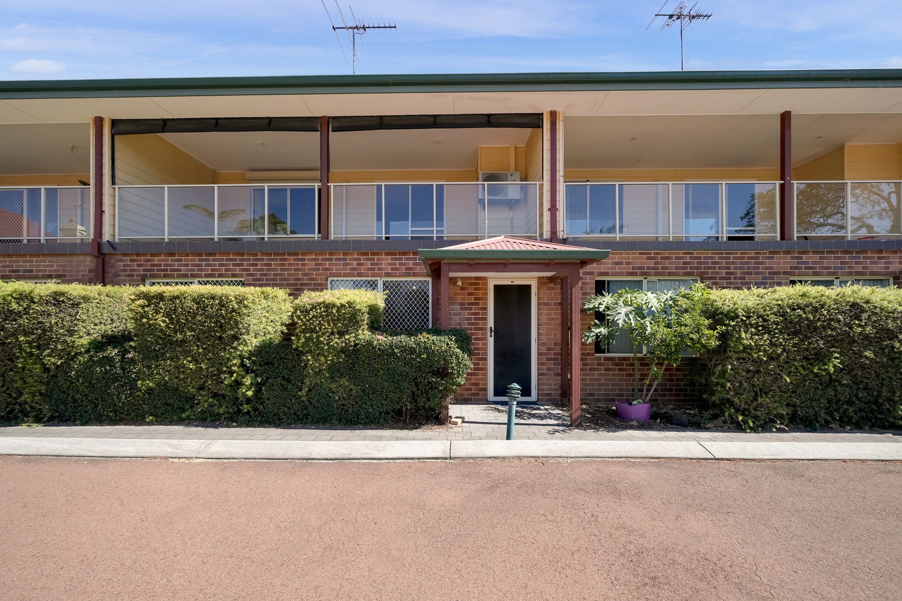 7/4 Walter Street, Gosnells, Gosnells - Image 1