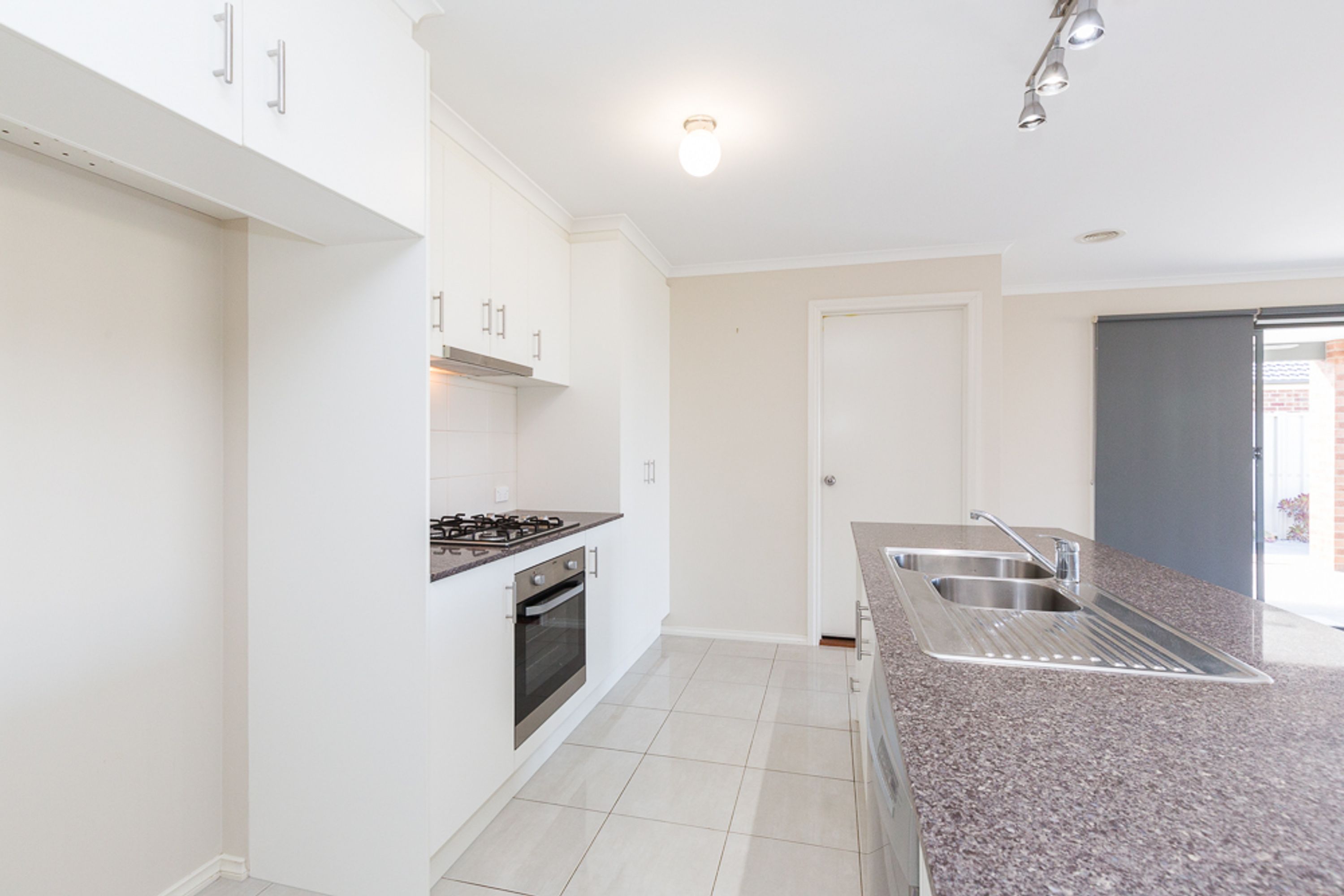 15 Thornley Street, Horsham VIC 3400, Horsham - Thumbnail 3