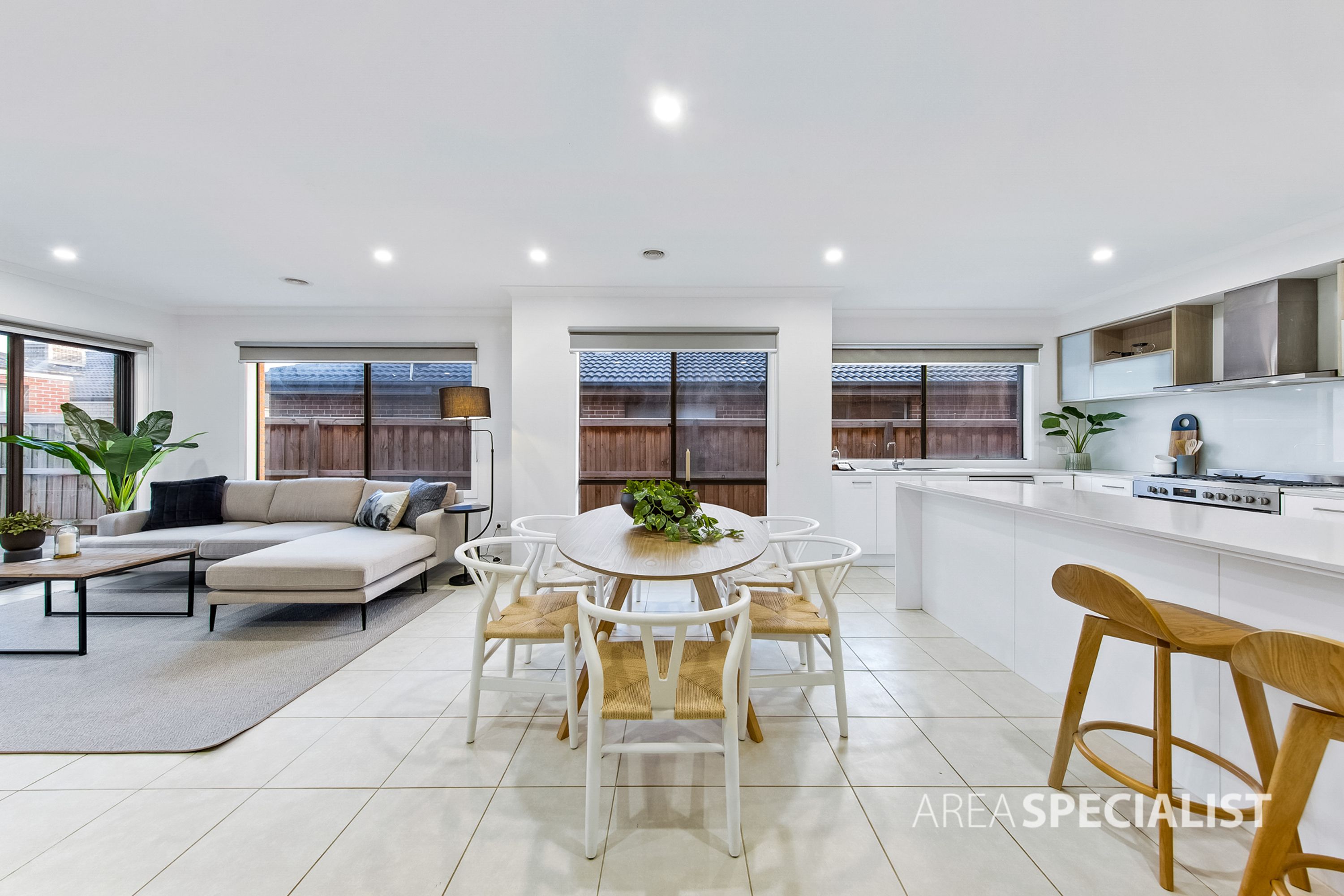 15 Raddle Road, Aintree VIC 3336, Aintree - Thumbnail 5