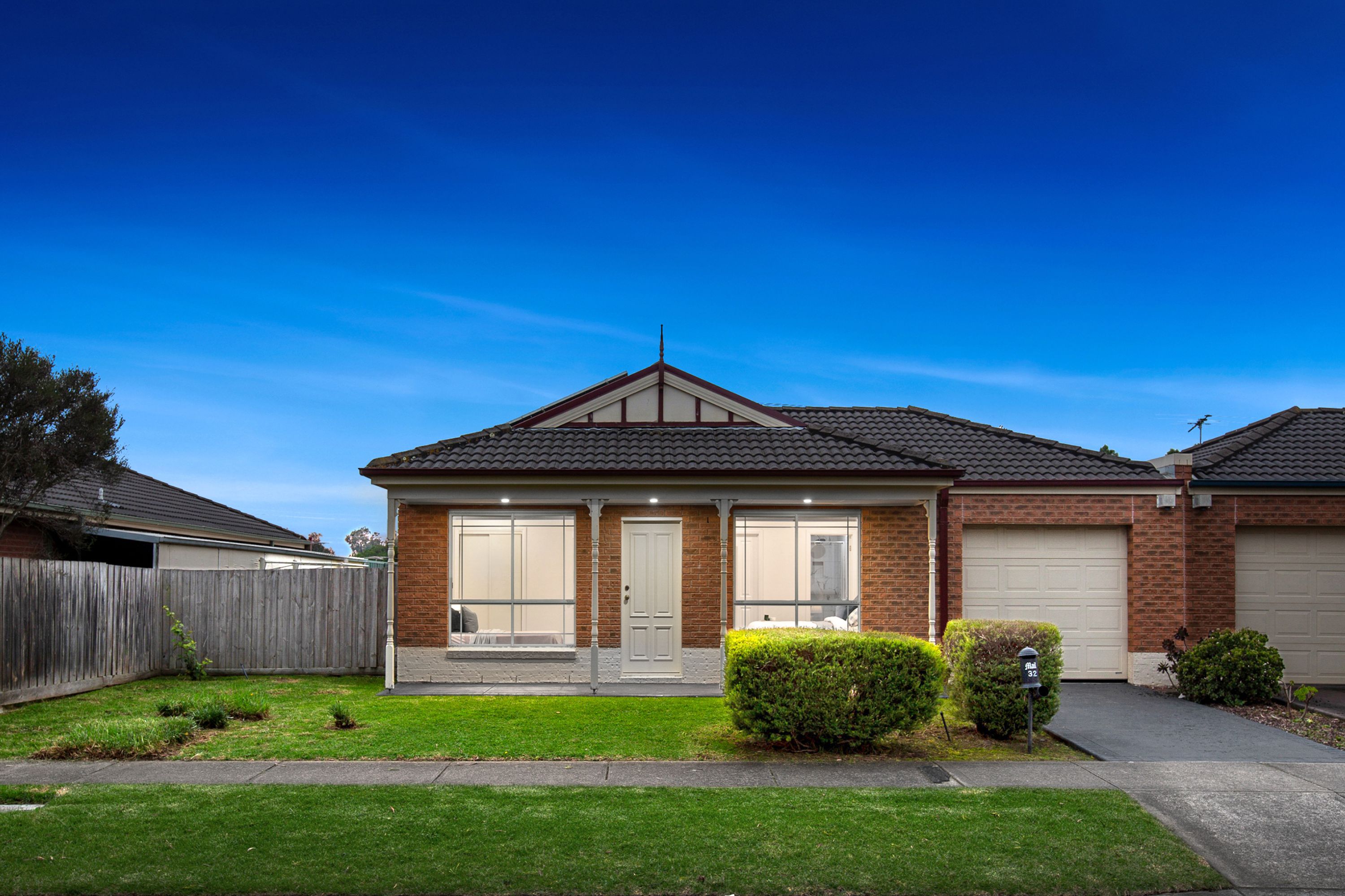 32 Strabane Way, Hampton Park