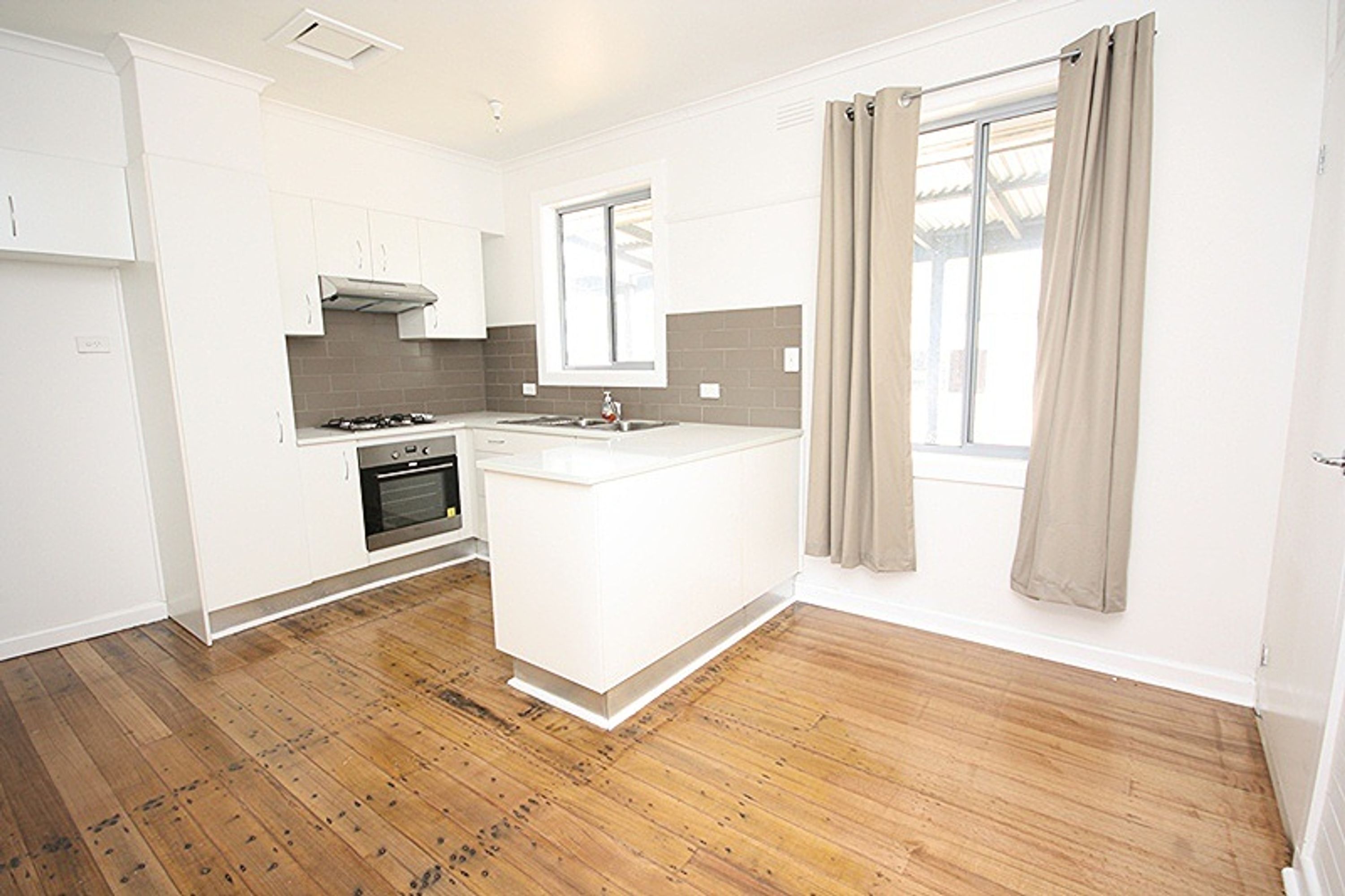 43 Philip Street, Horsham VIC 3400, Horsham - Thumbnail 3
