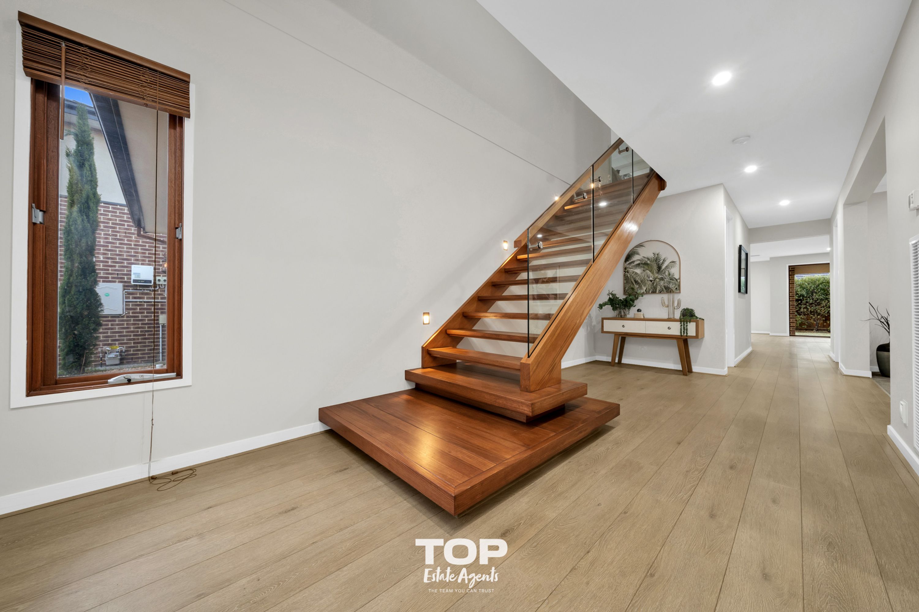 25 Hollywell Road, Clyde North - Thumbnail 5