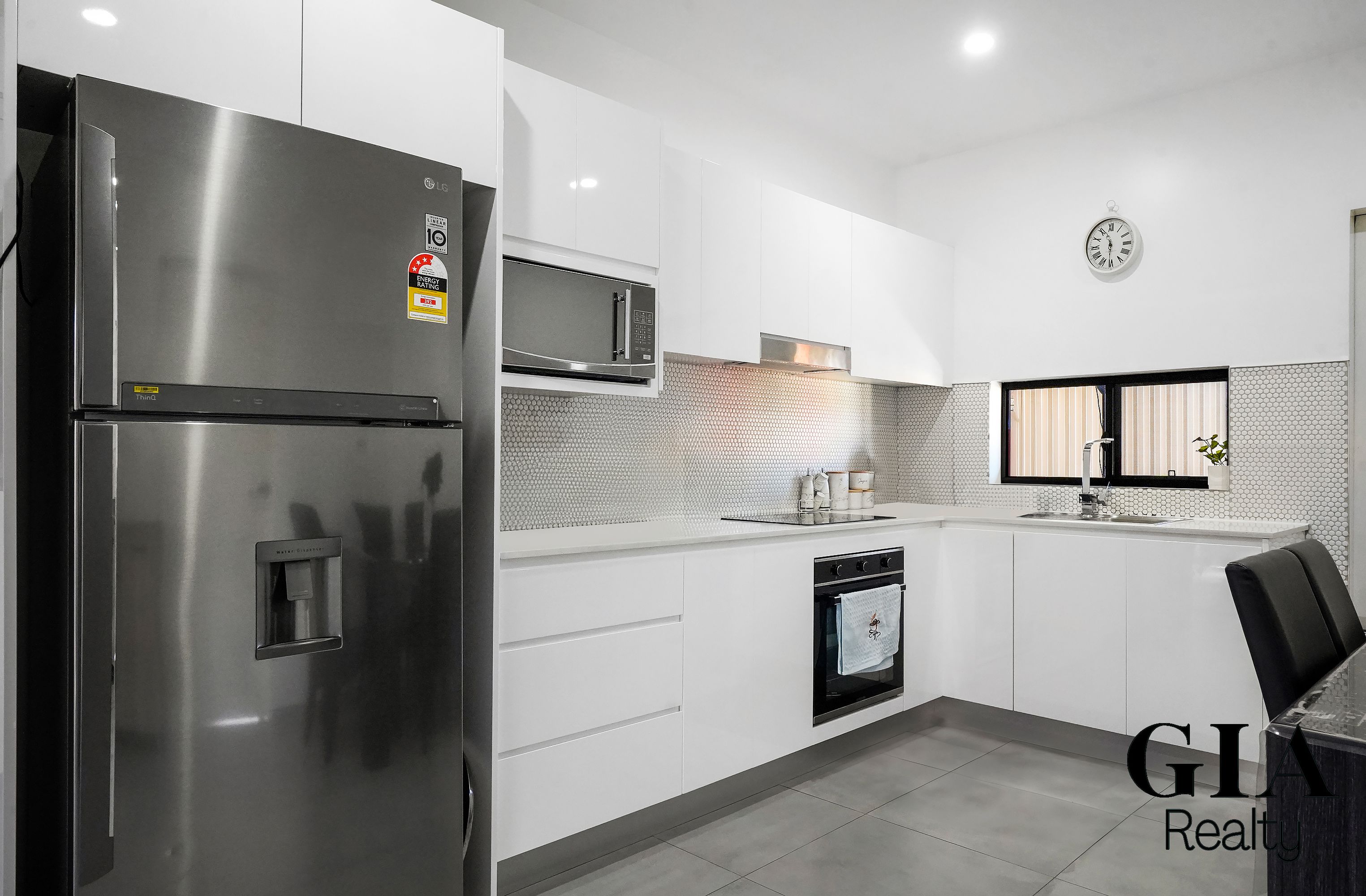 72 & 72A Dransfield Road, Edensor Park - Thumbnail 4
