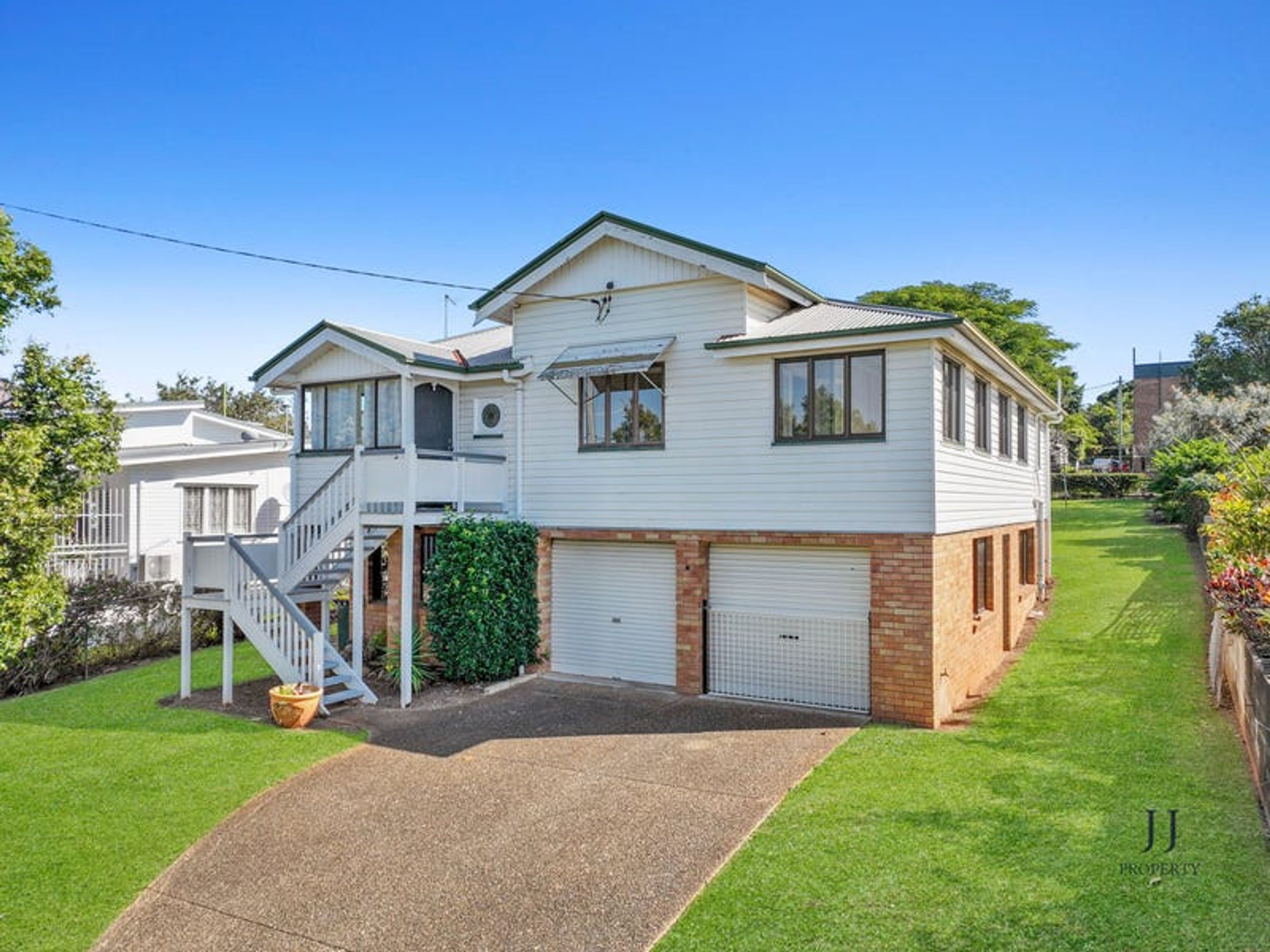 69 Hedley Avenue