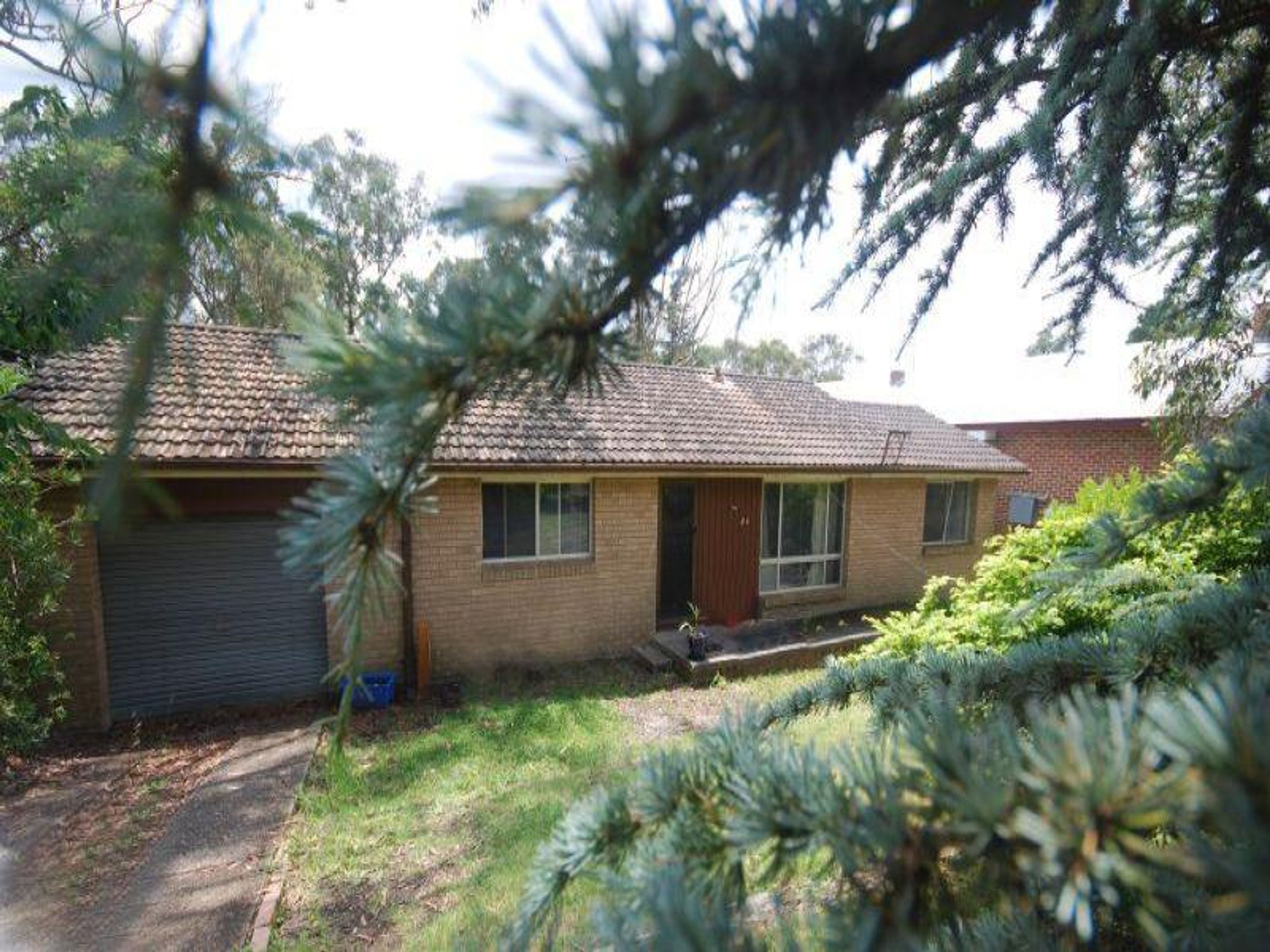 12 Seventh Ave, Katoomba - Image 1
