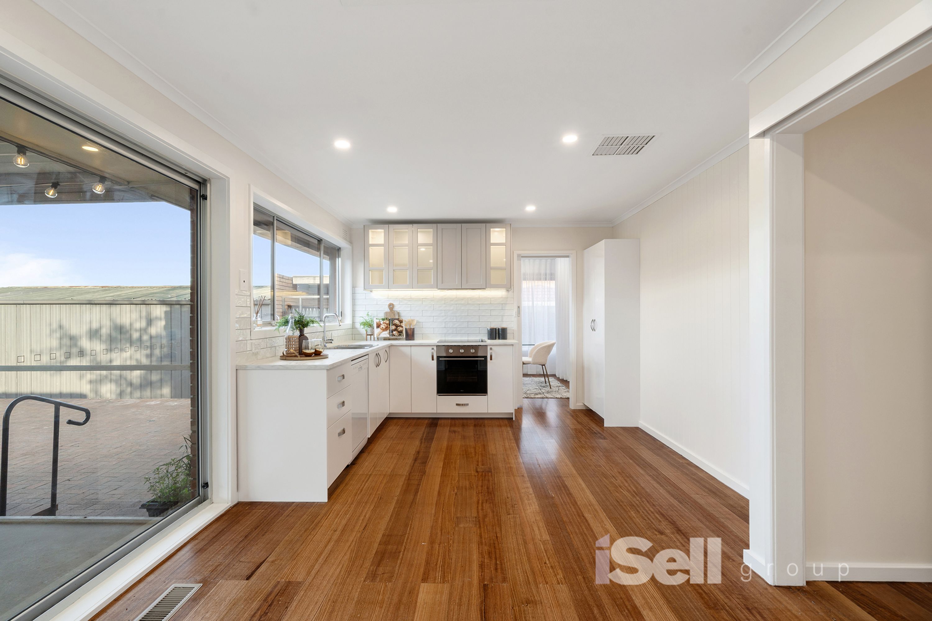 61 Gove Street, Springvale - Thumbnail 3
