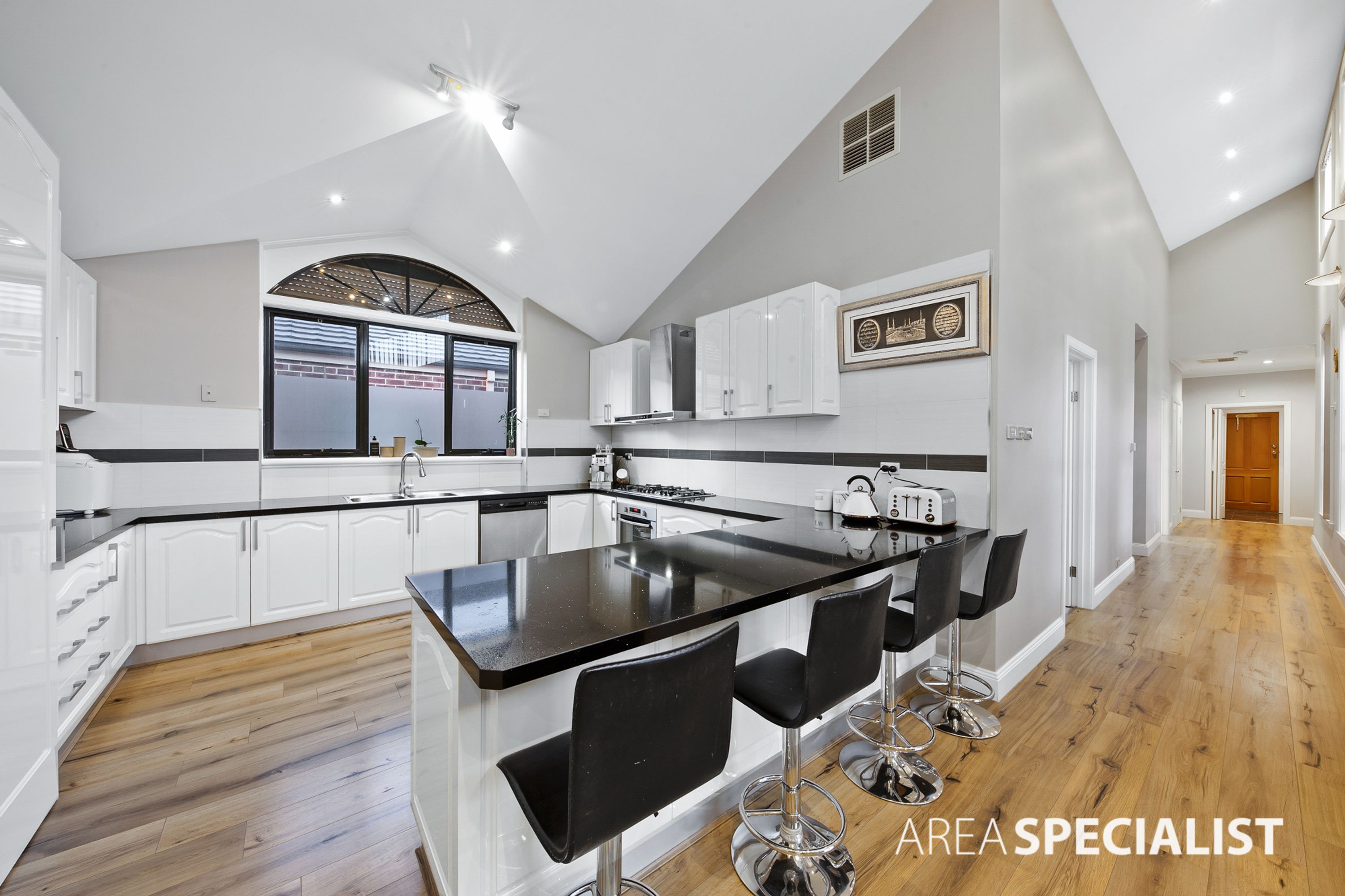 44 Doherty Street, Deer Park VIC 3023, Deer Park - Thumbnail 5