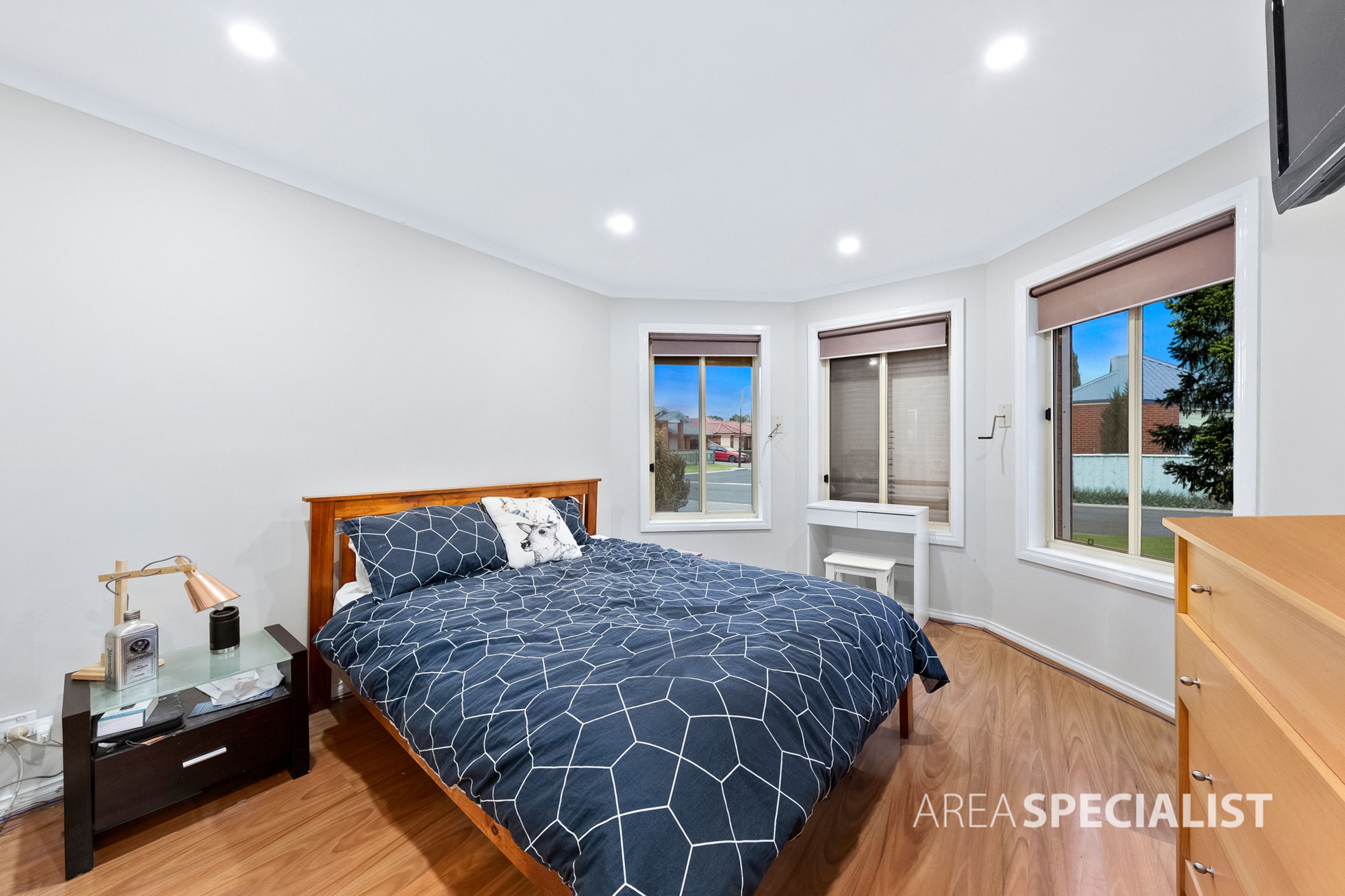 50 Wyperfeld Circuit, Caroline Springs, VIC 3023, Caroline Springs - Thumbnail 6