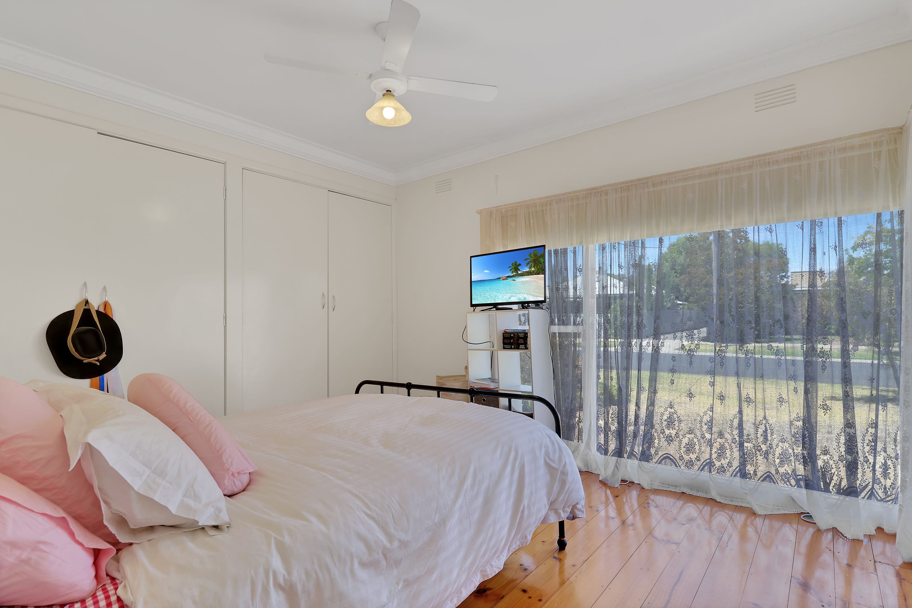 22 TENA AVENUE, Horsham VIC 3400, Horsham - Thumbnail 7
