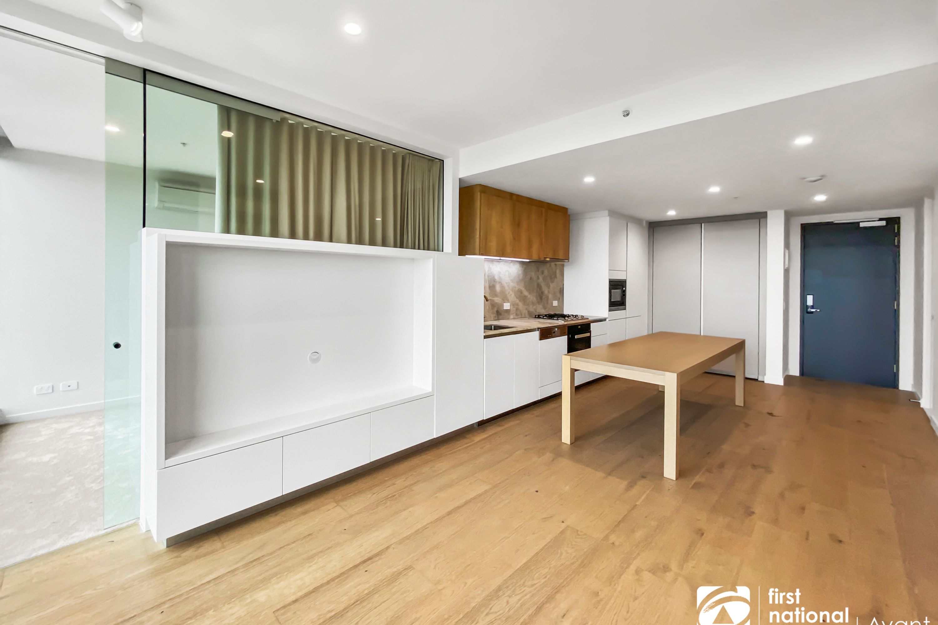 Level 32/9-23 MacKenzie Street, Melbourne - Thumbnail 3