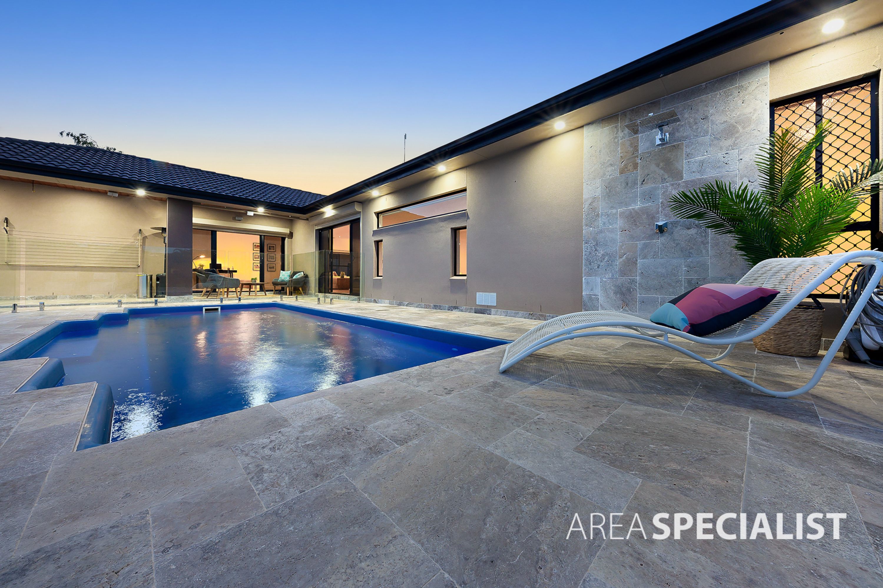 30 Paringa Way, Burnside VIC 3023, Burnside - Thumbnail 3