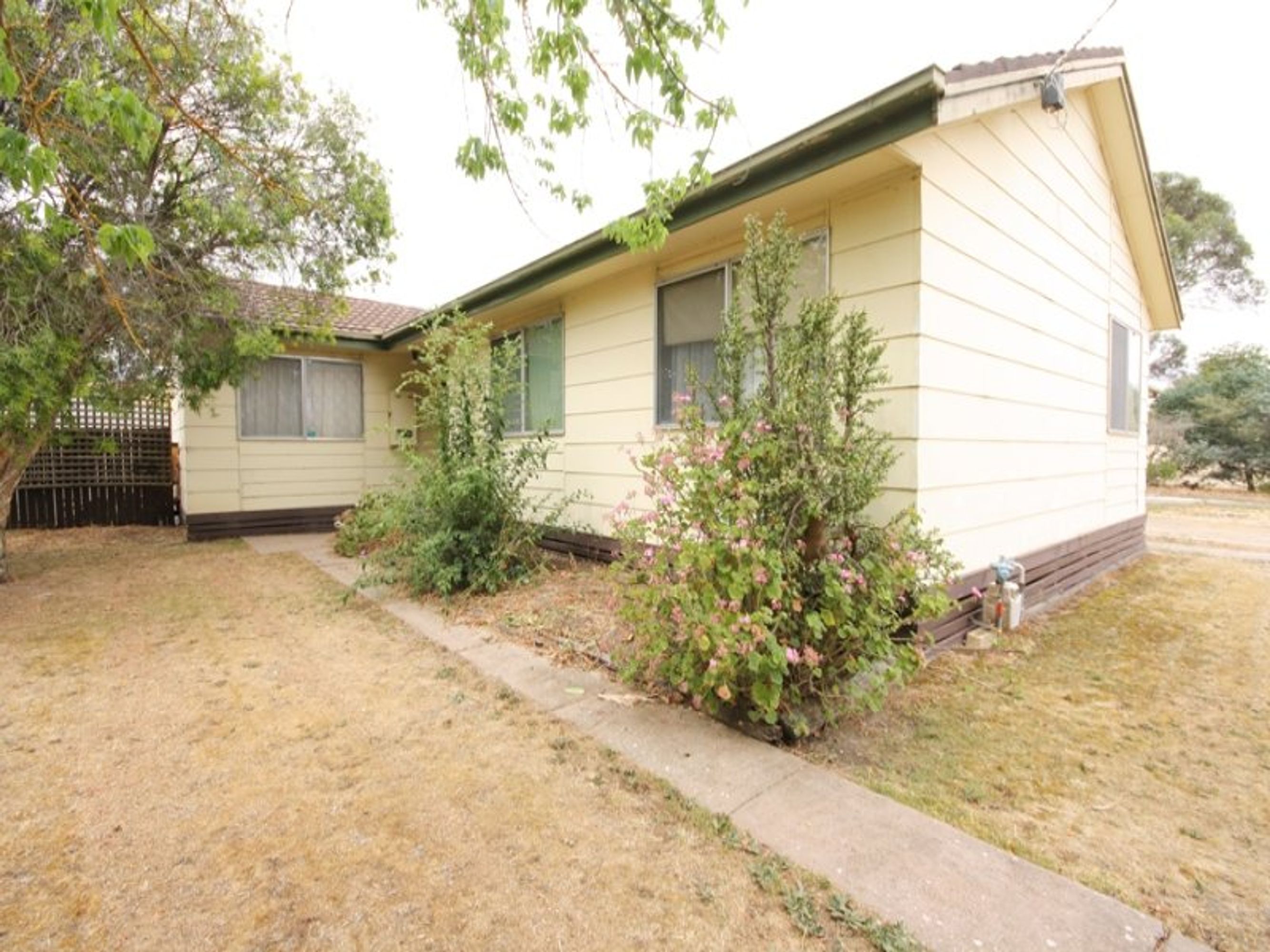 4 Forsyth Avenue, Horsham VIC 3400, Horsham - Image 1