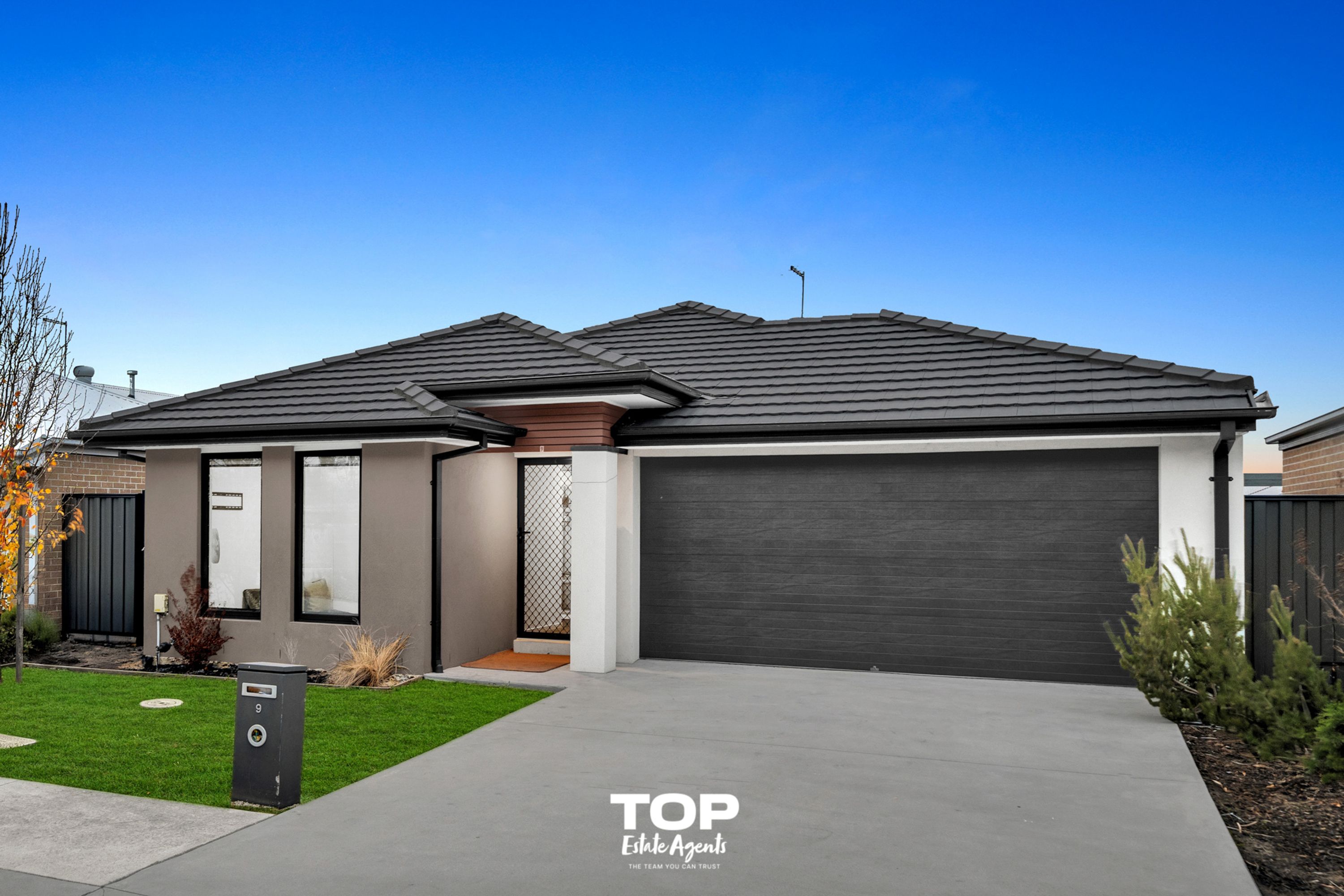 9 Burnden Close, Berwick - Thumbnail 3