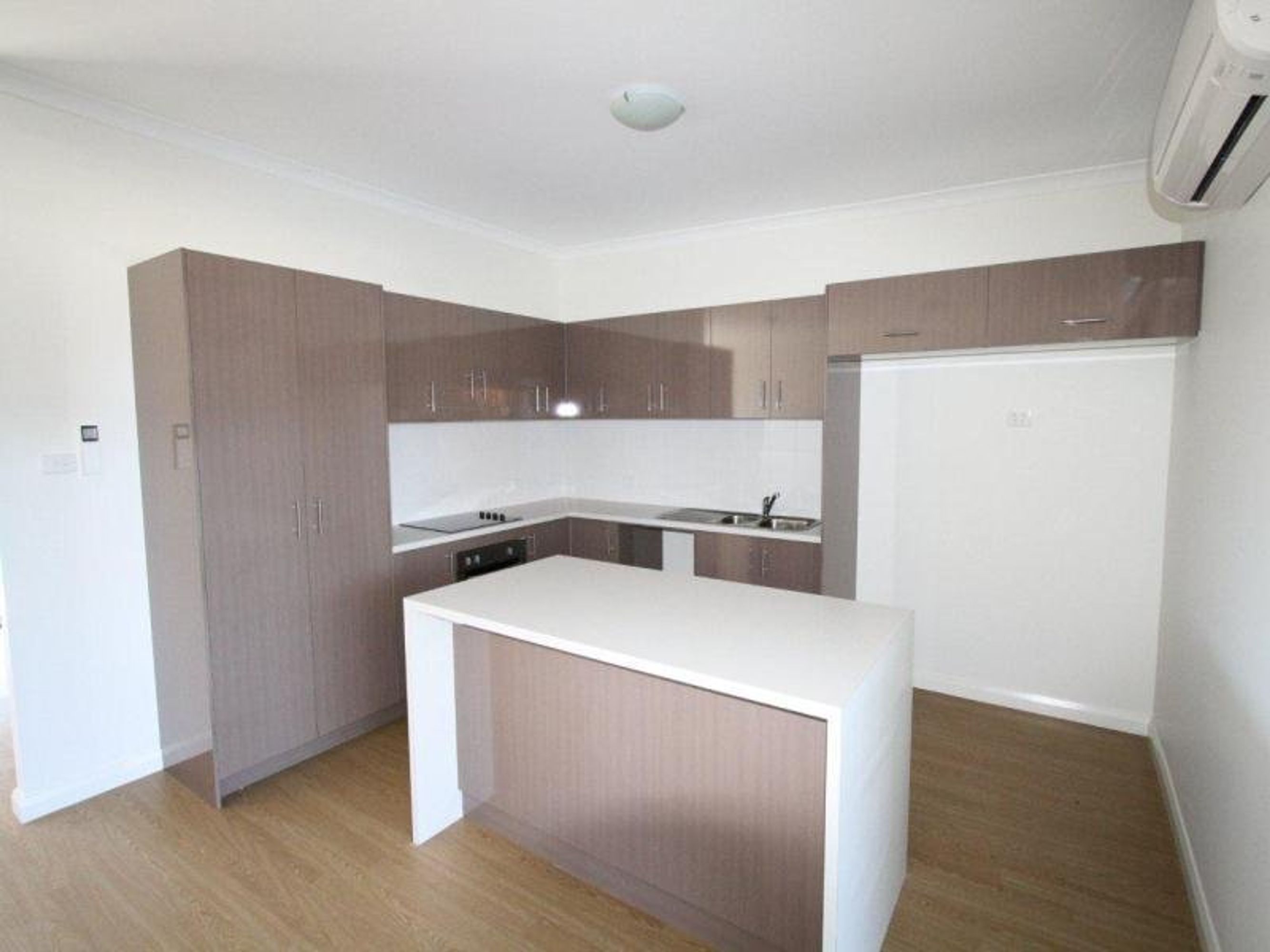 2/41 Kingsmill Street, Port Hedland, Port Hedland - Thumbnail 5