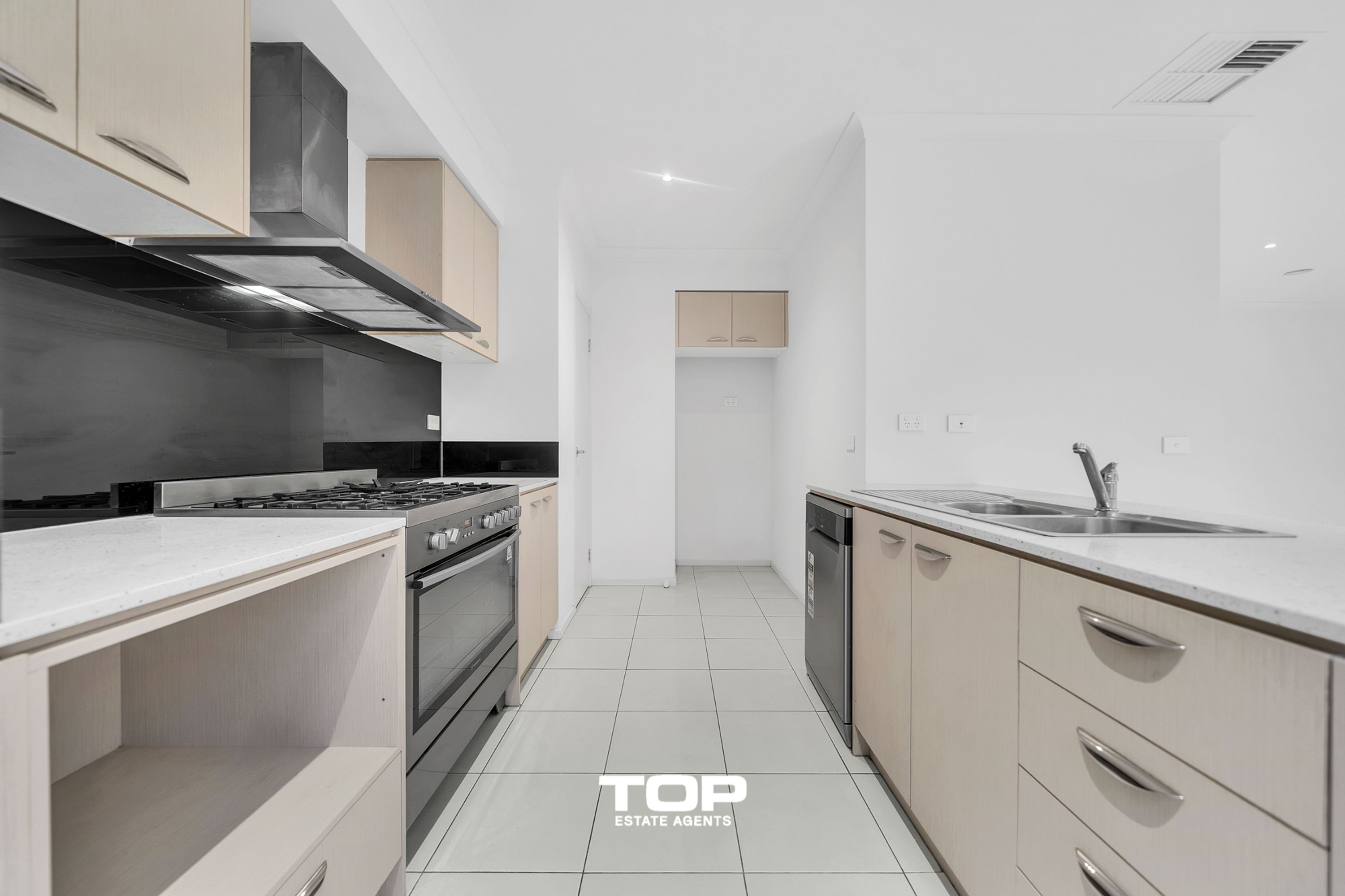 7 Pickerel Avenue, Clyde North - Thumbnail 8