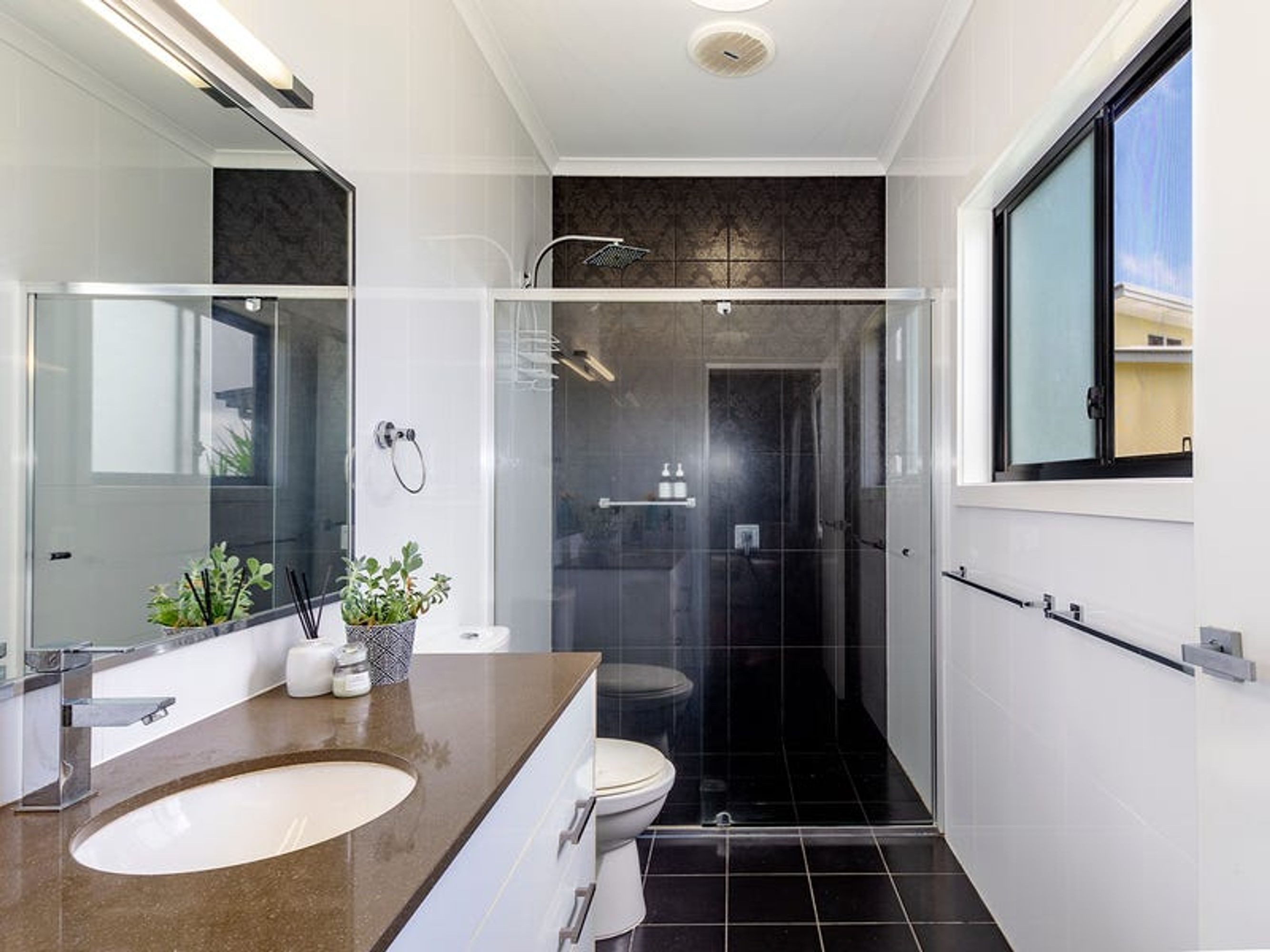 3 Riverwood Terrace, Maclean - Thumbnail 8