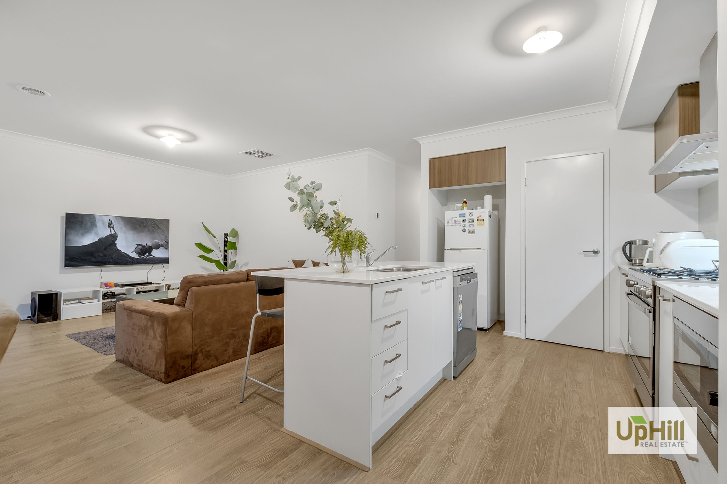 12 Curzon Street, Clyde North - Thumbnail 8