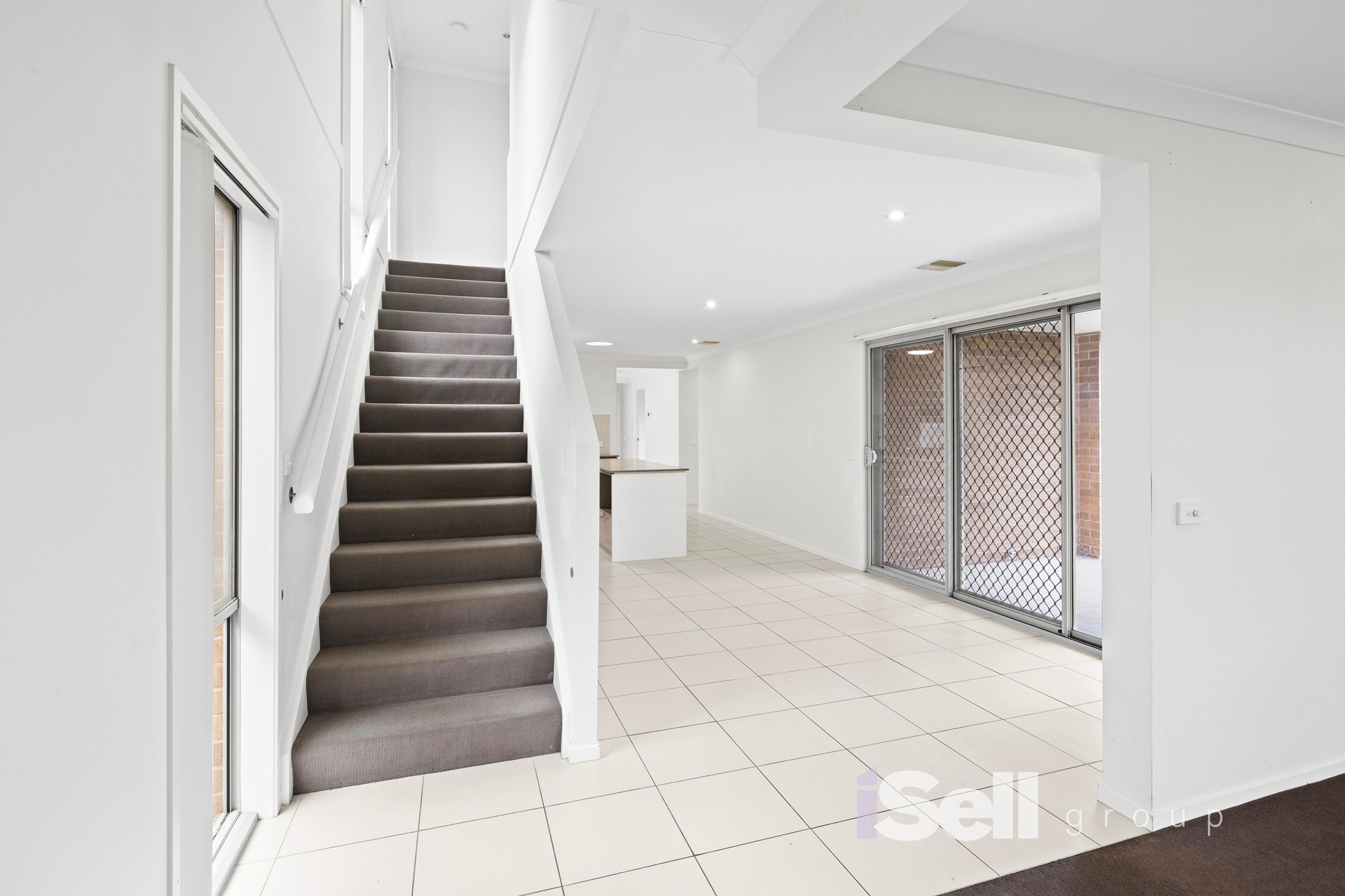 6 Bunyip Lane, Clyde North - Thumbnail 4