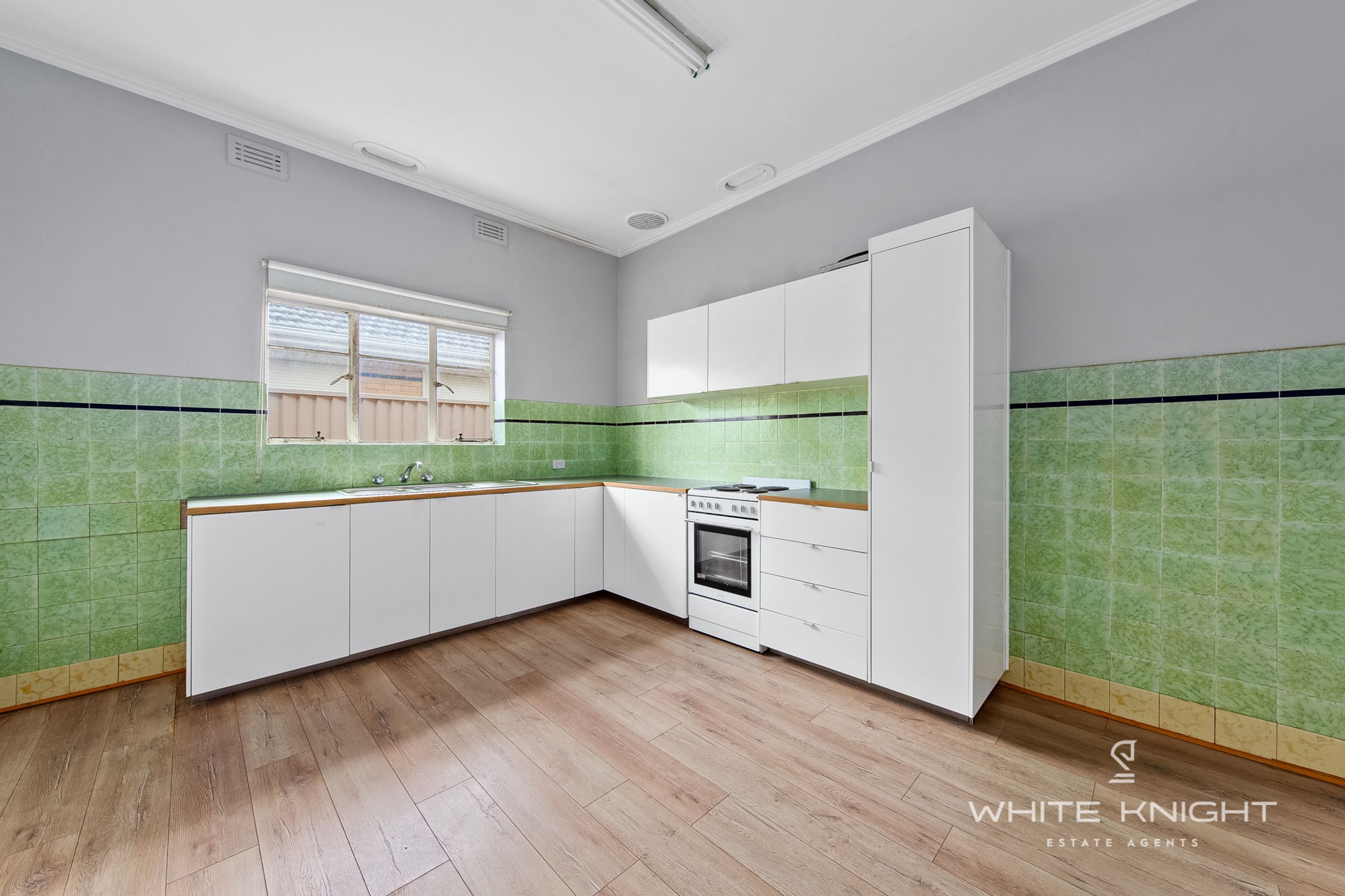 43 Lester Avenue, St Albans VIC 3021, St Albans - Thumbnail 3