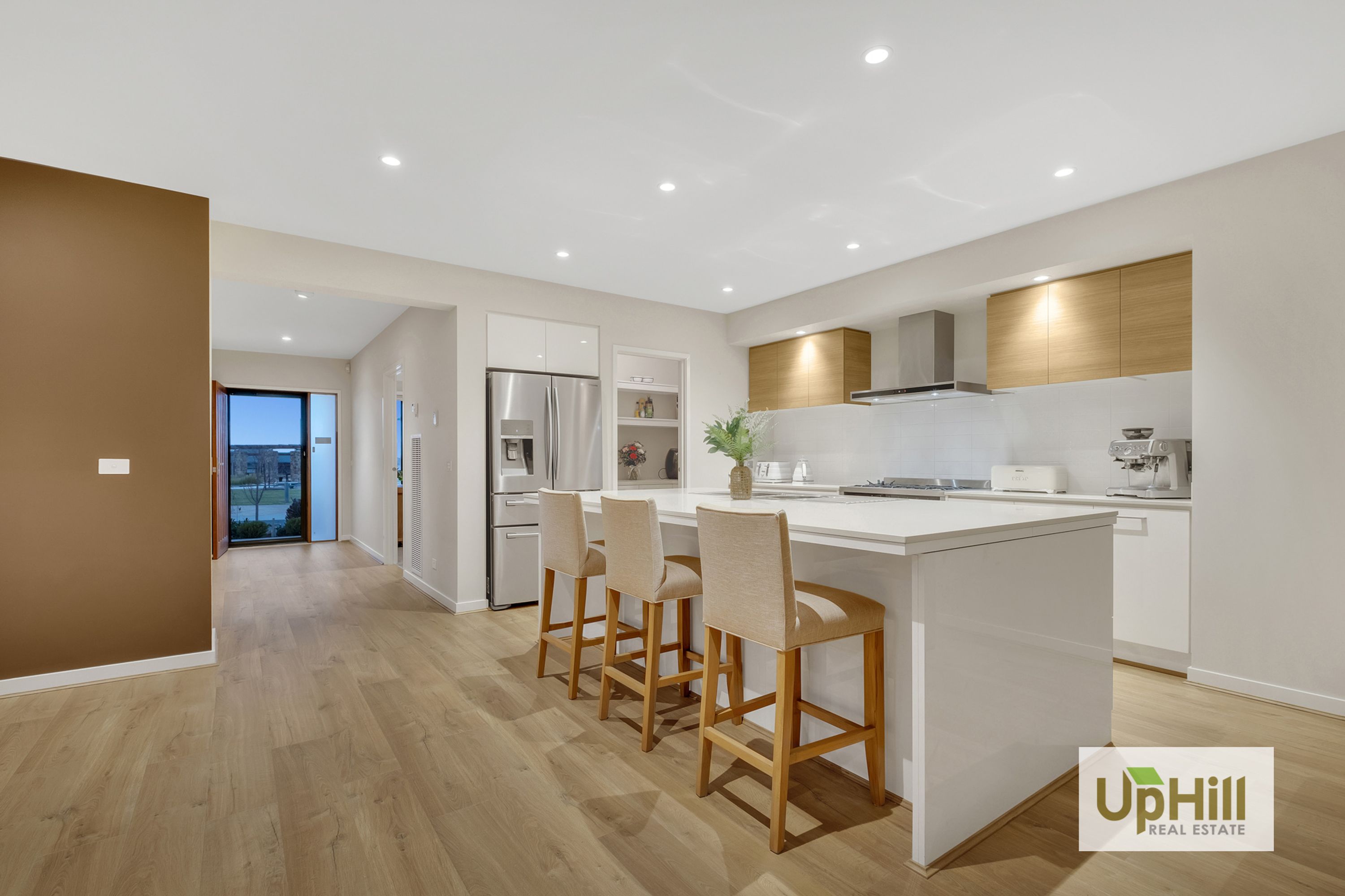 7 Strikeline Crescent, Clyde North - Thumbnail 5
