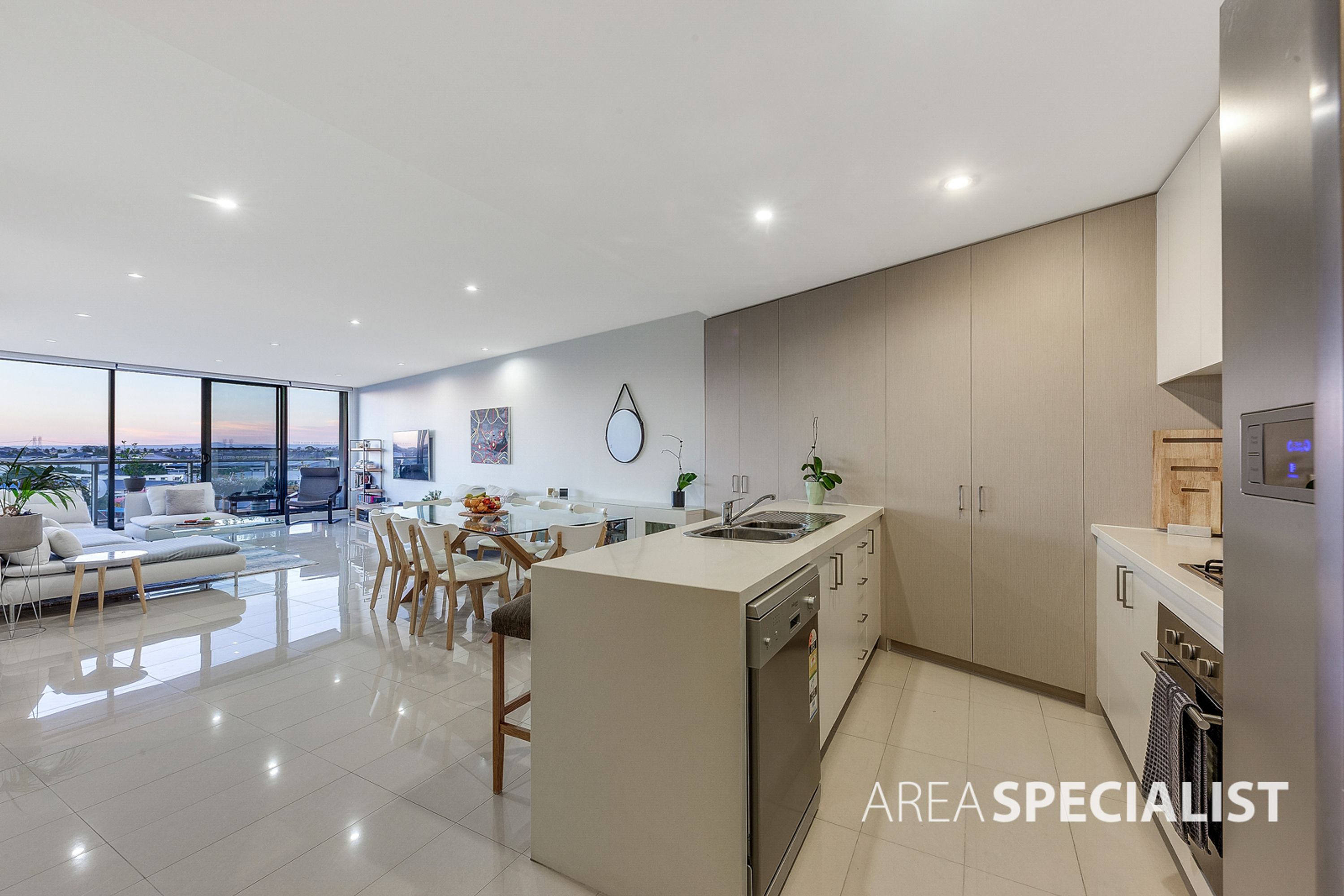 27/1 Woodward Way, Caroline Springs VIC 3023, Caroline Springs - Thumbnail 4