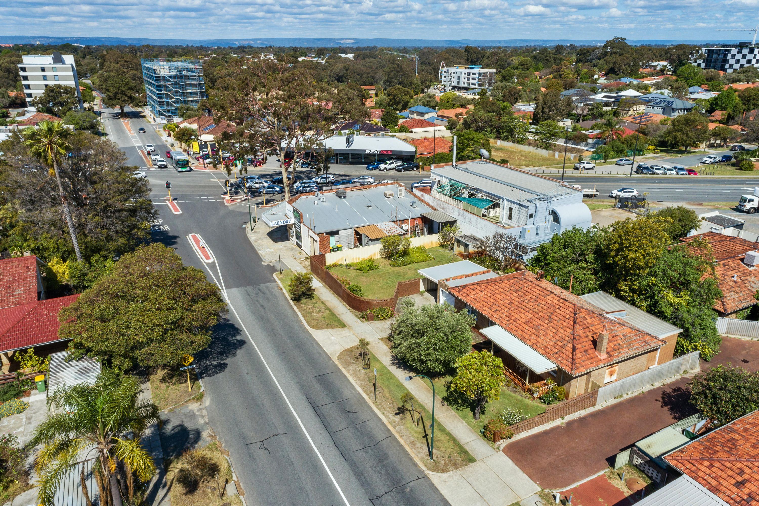 11 Henley Street, Como - Thumbnail 8