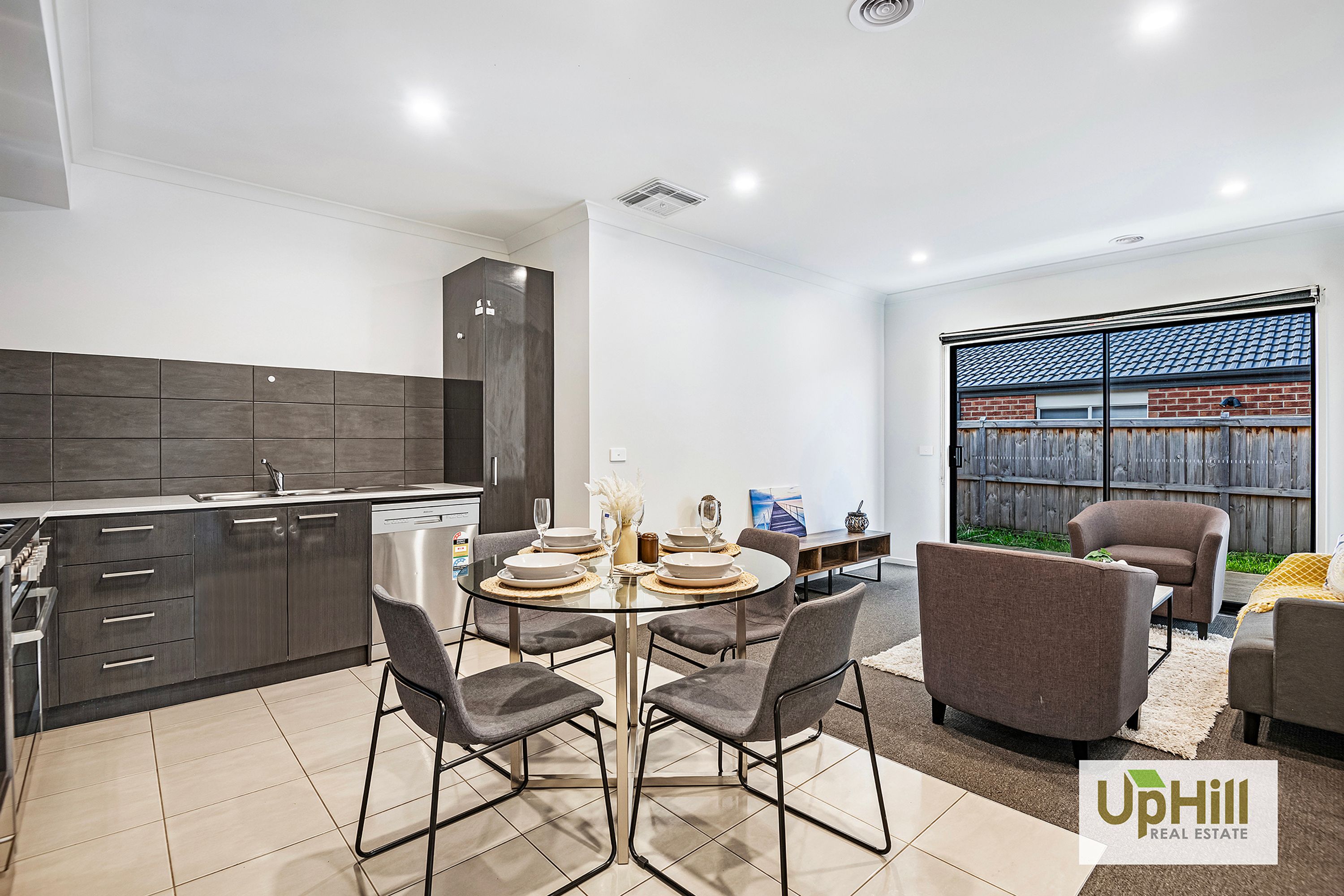 3 Ironstone Street, Cranbourne East - Thumbnail 7