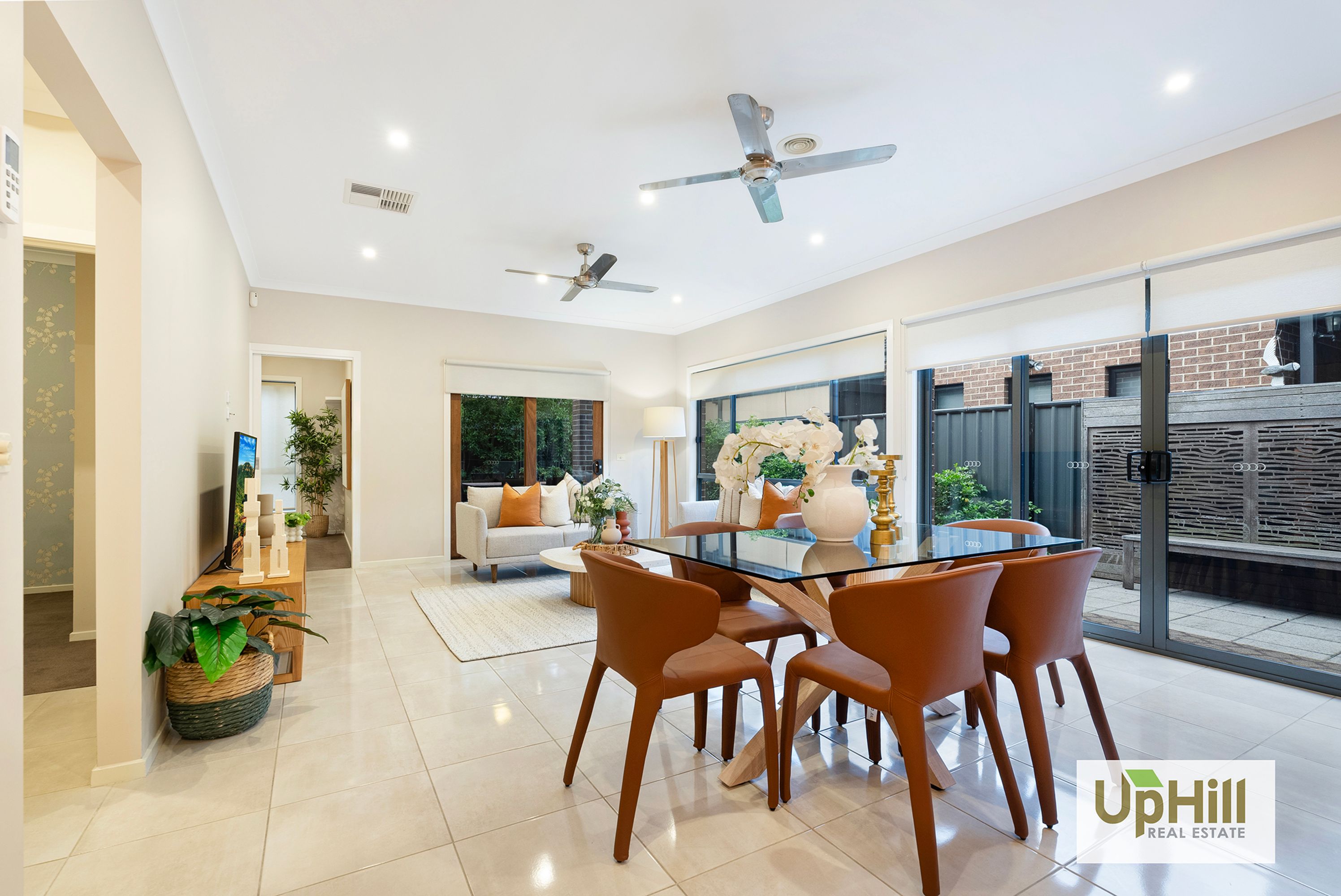 6 Bonnington Boulevard, Clyde North - Thumbnail 8