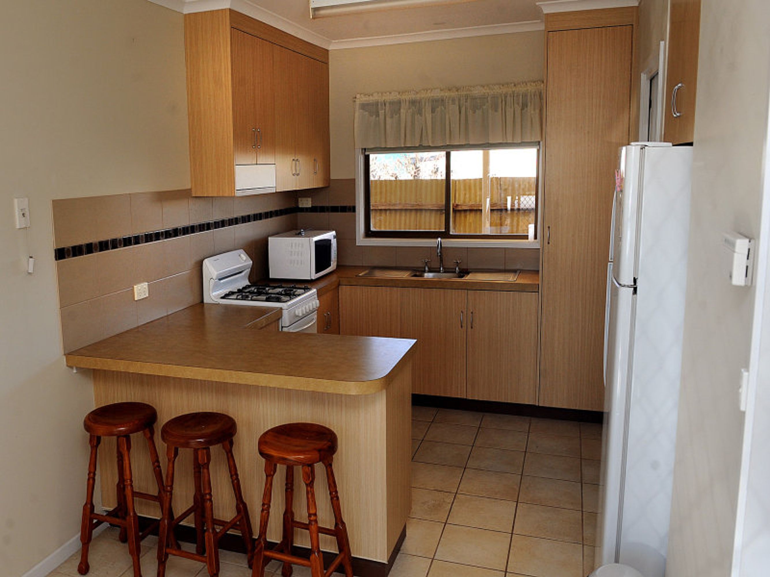 2/4 Young Street, Horsham VIC 3400, Horsham - Thumbnail 2