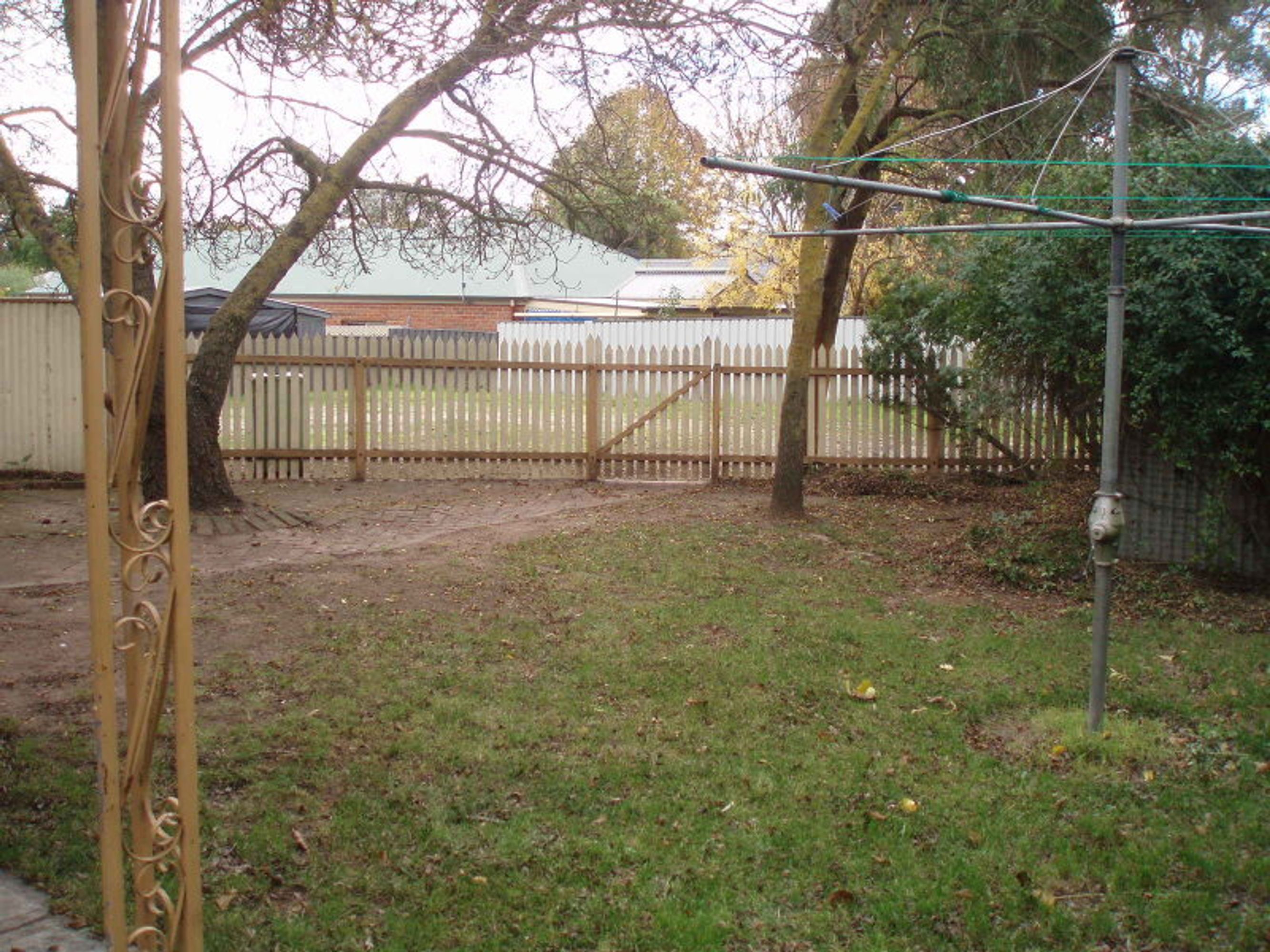 2 Adelaide Road, Mount Barker, SA 5251, Mount Barker - Thumbnail 6