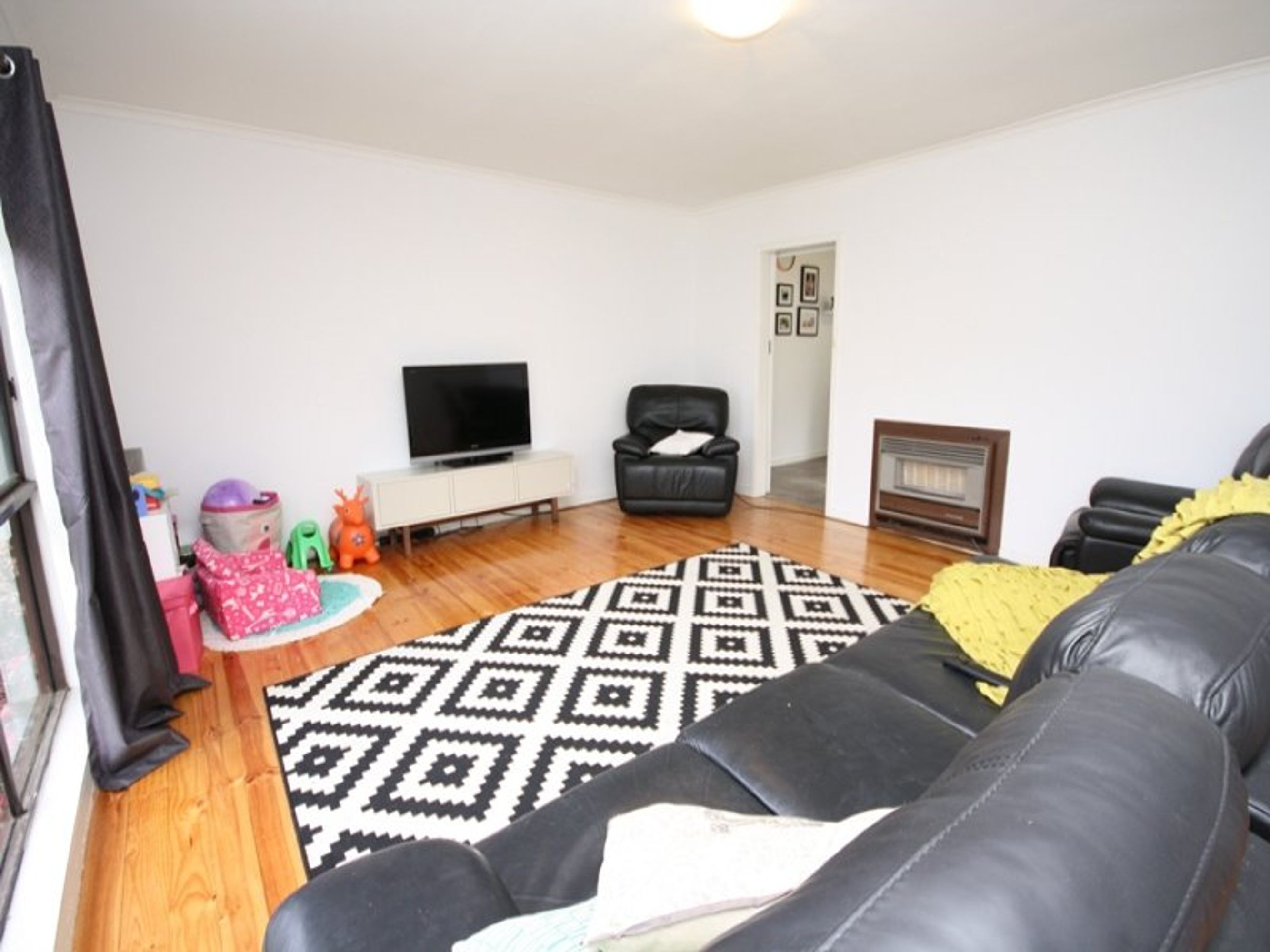 18 Dougherty Street, Horsham VIC 3400, Horsham - Thumbnail 4