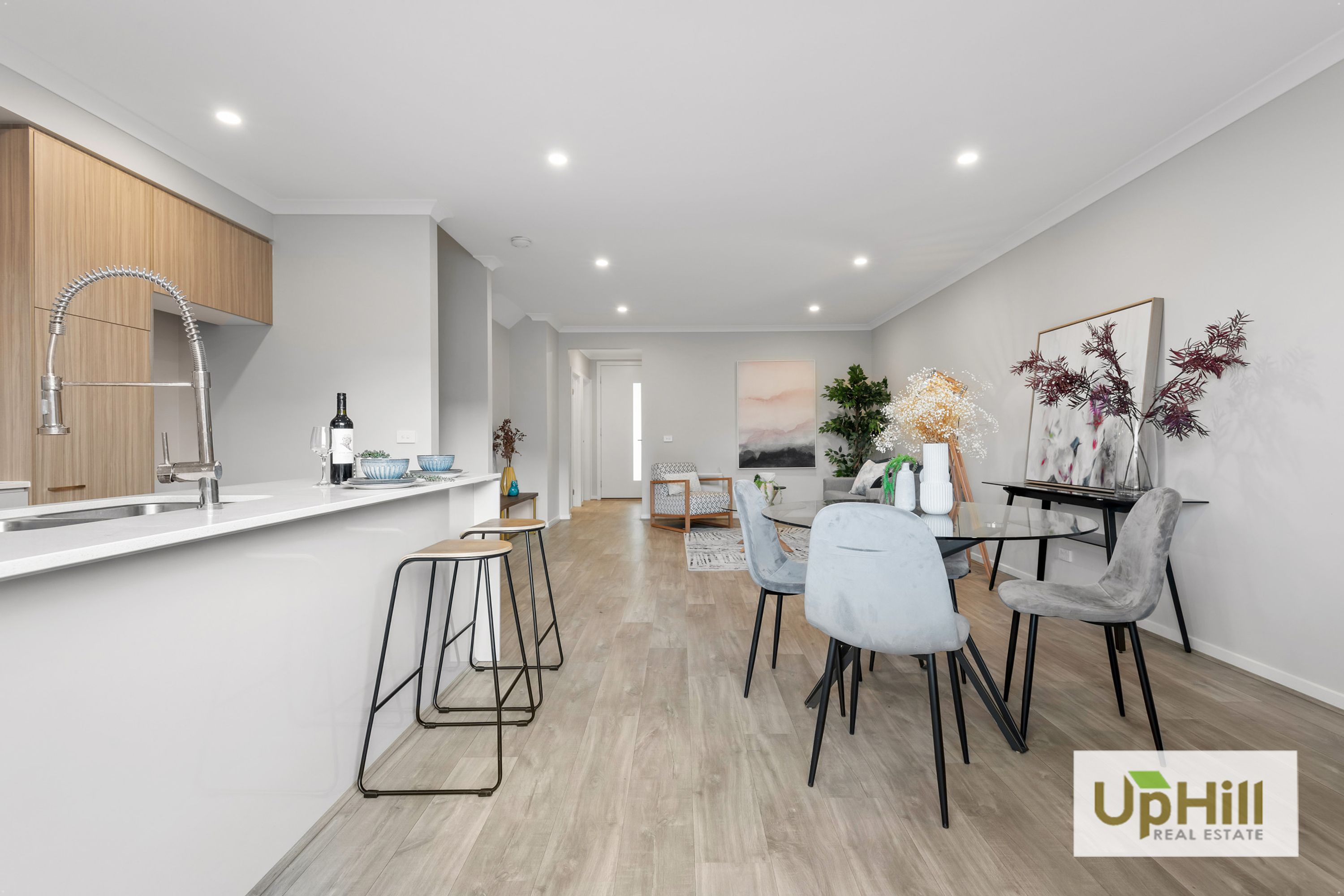 6 Hacienda Lane, Clyde North - Thumbnail 5