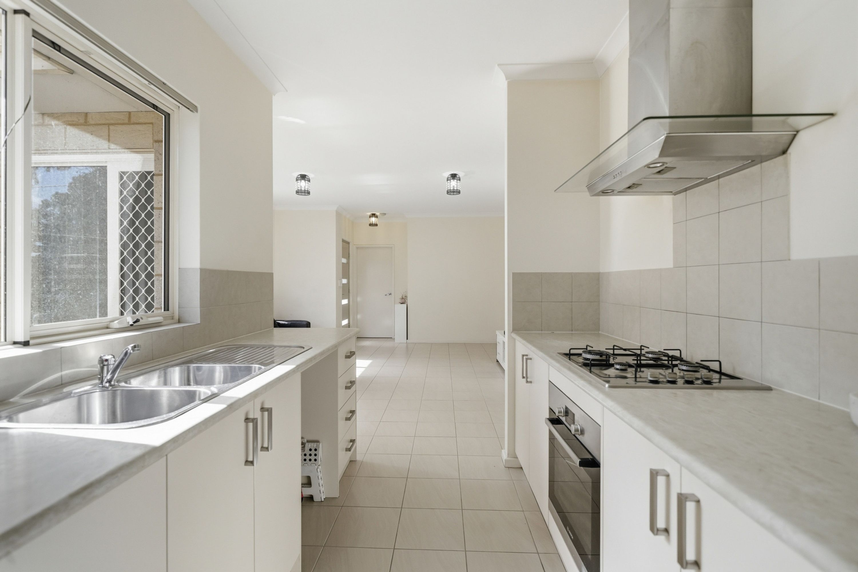 4A Debenham Street, Thornlie, Thornlie - Thumbnail 7