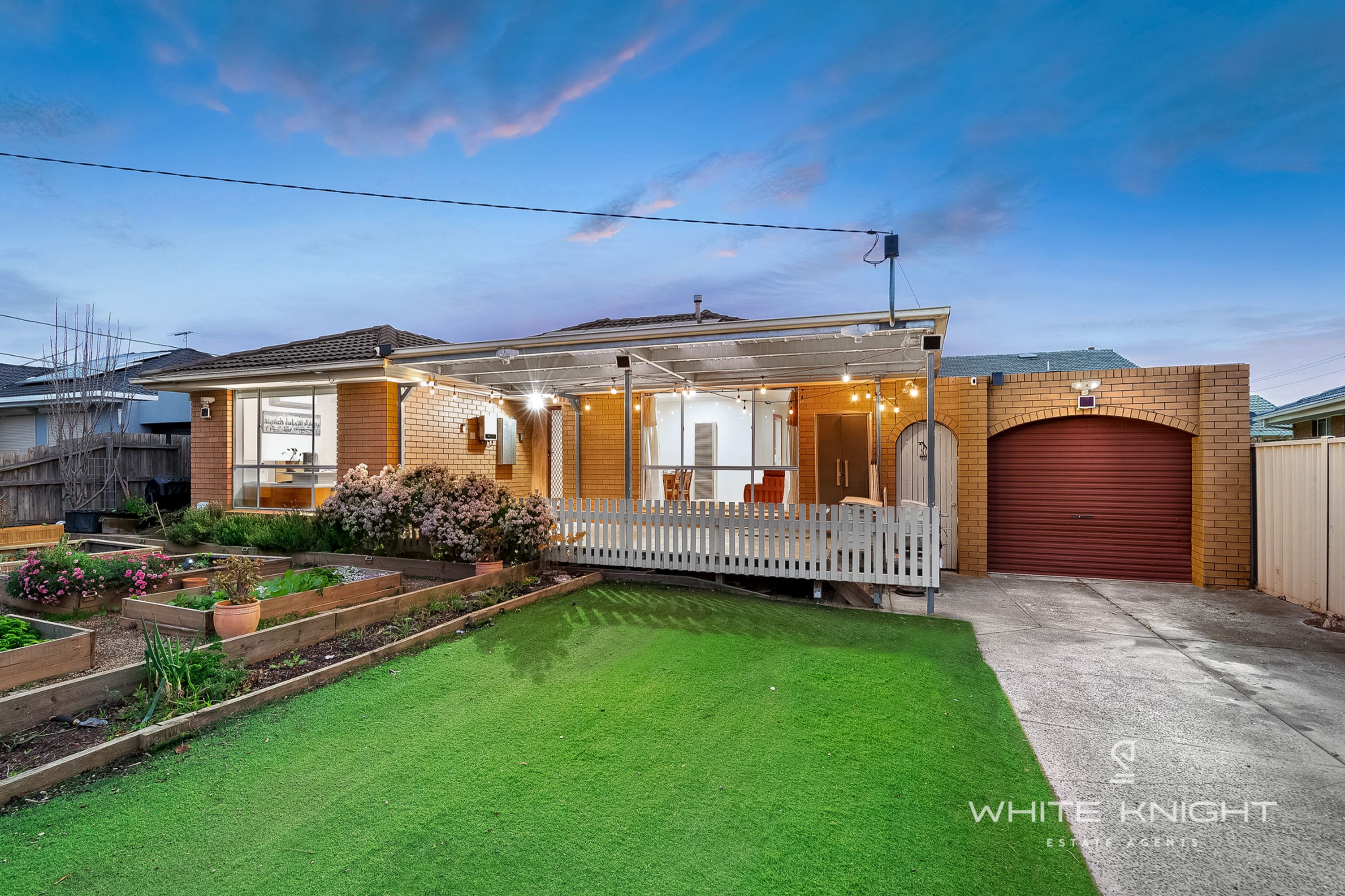 65 Grevillea Road, Kings Park VIC 3021, Kings Park - Thumbnail 2