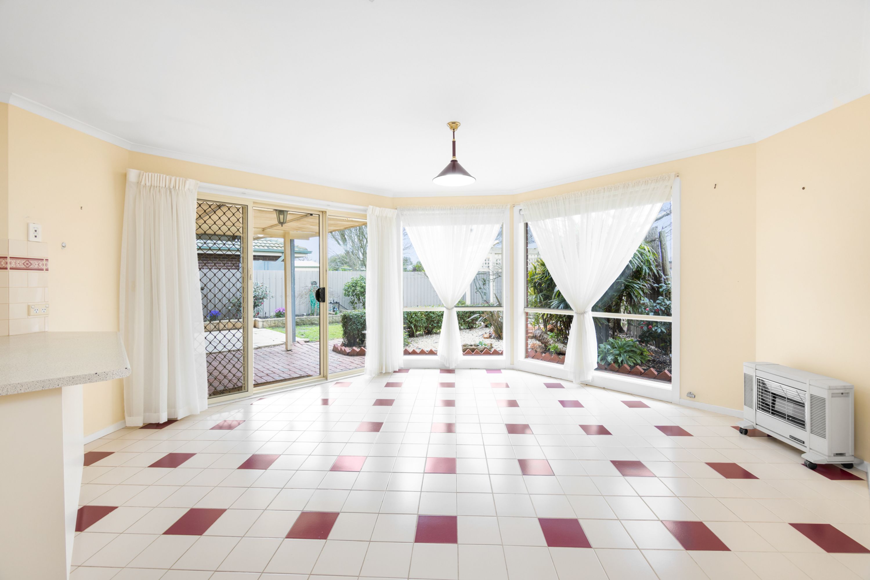 21 De Castella Drive, Horsham VIC 3400, Horsham - Thumbnail 4