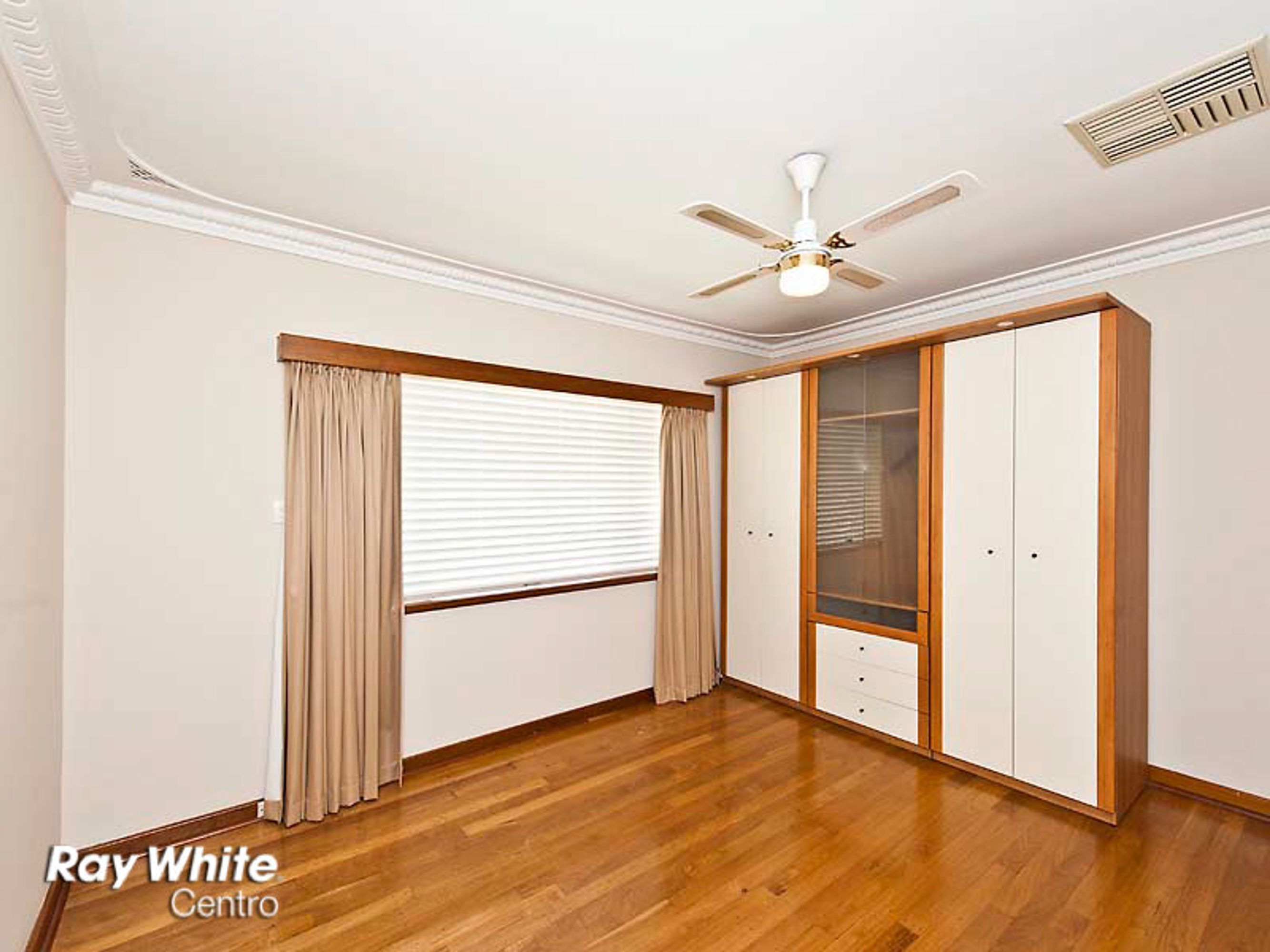 21 Templetonia Crescent, City Beach, WA 6015, City Beach - Thumbnail 7