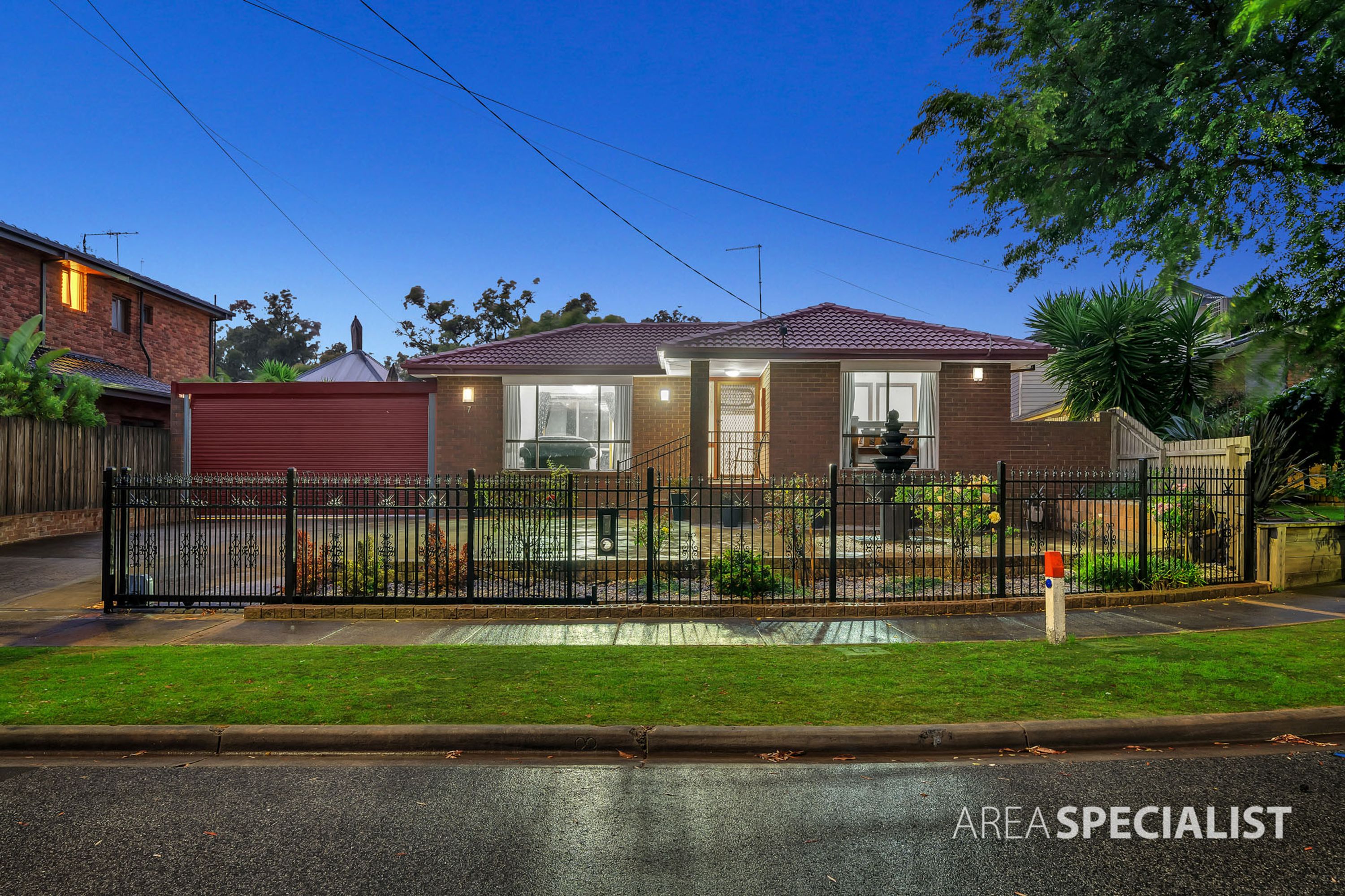 7 Rimfire Crescent, Cranbourne