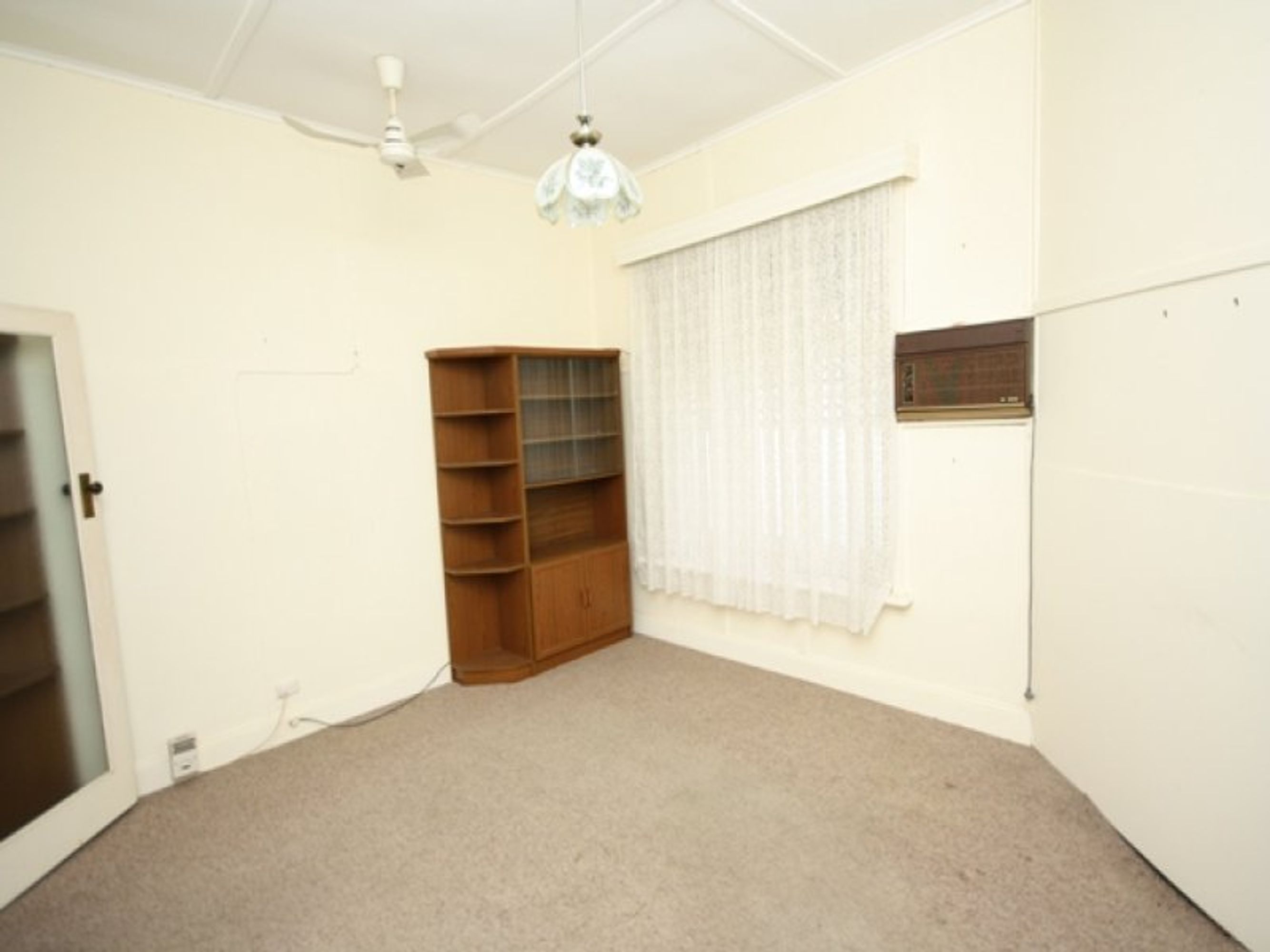 214 Baillie Street, Horsham VIC 3400, Horsham - Thumbnail 3
