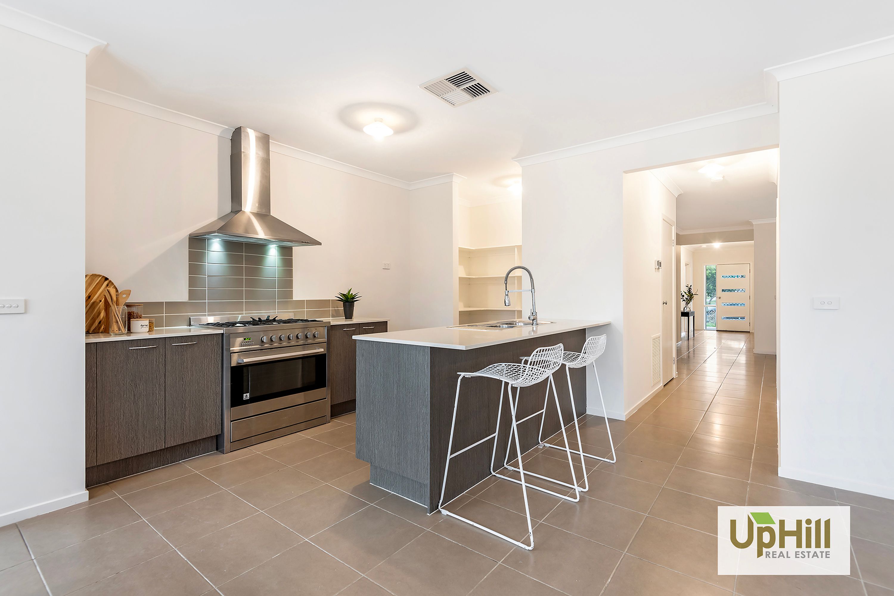 46 Selandra Boulevard, Clyde North - Thumbnail 6