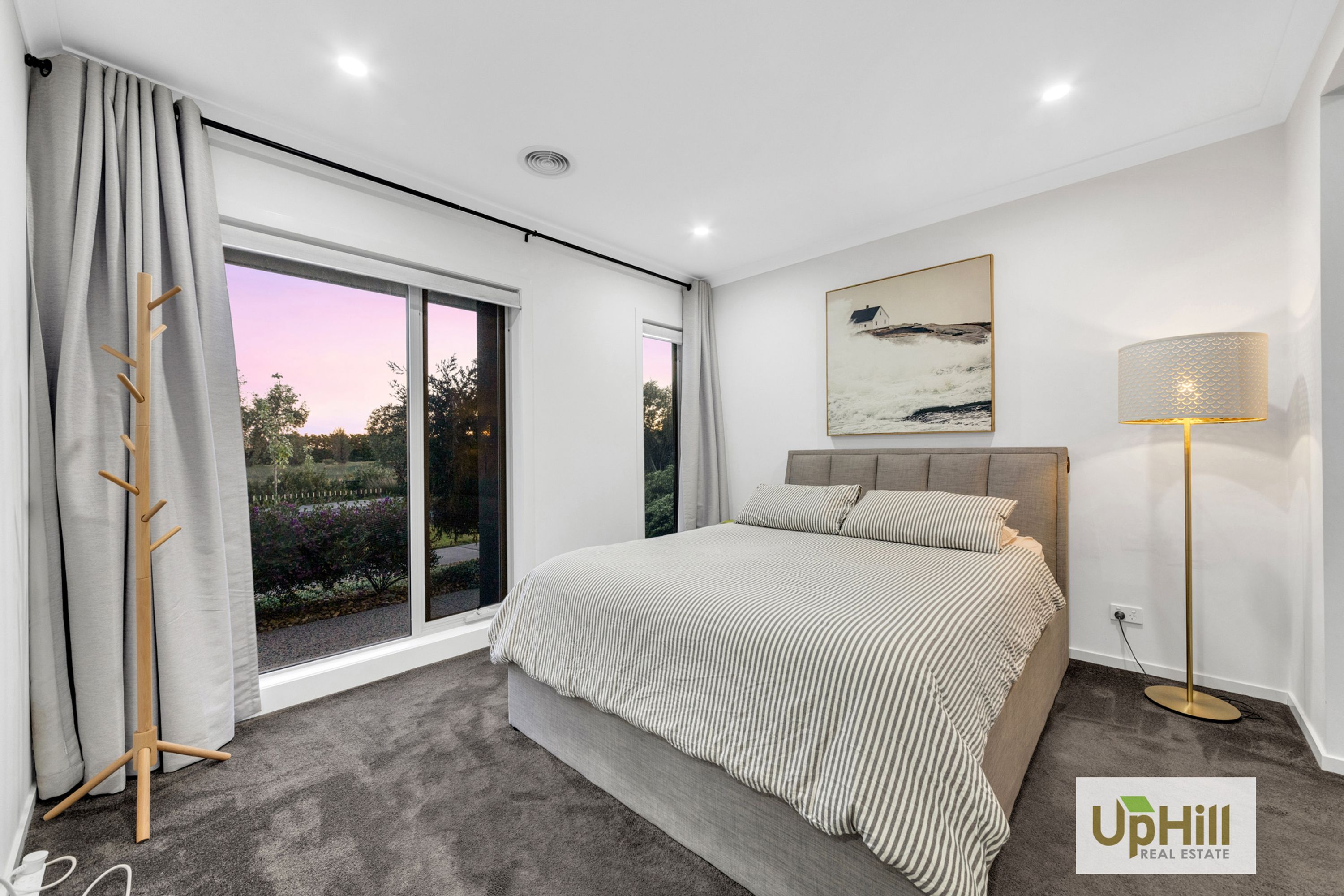 23 Baseline Way, Clyde - Thumbnail 2