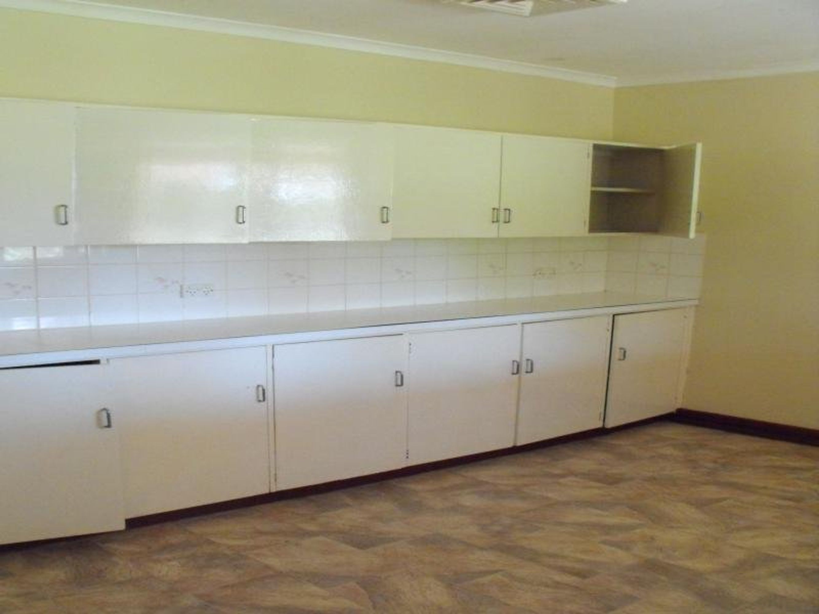 9 Craig Street, Port Hedland, Port Hedland - Thumbnail 6